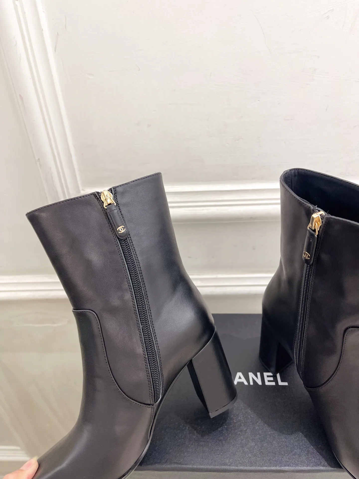 Women's Booties CHANEL 18143159