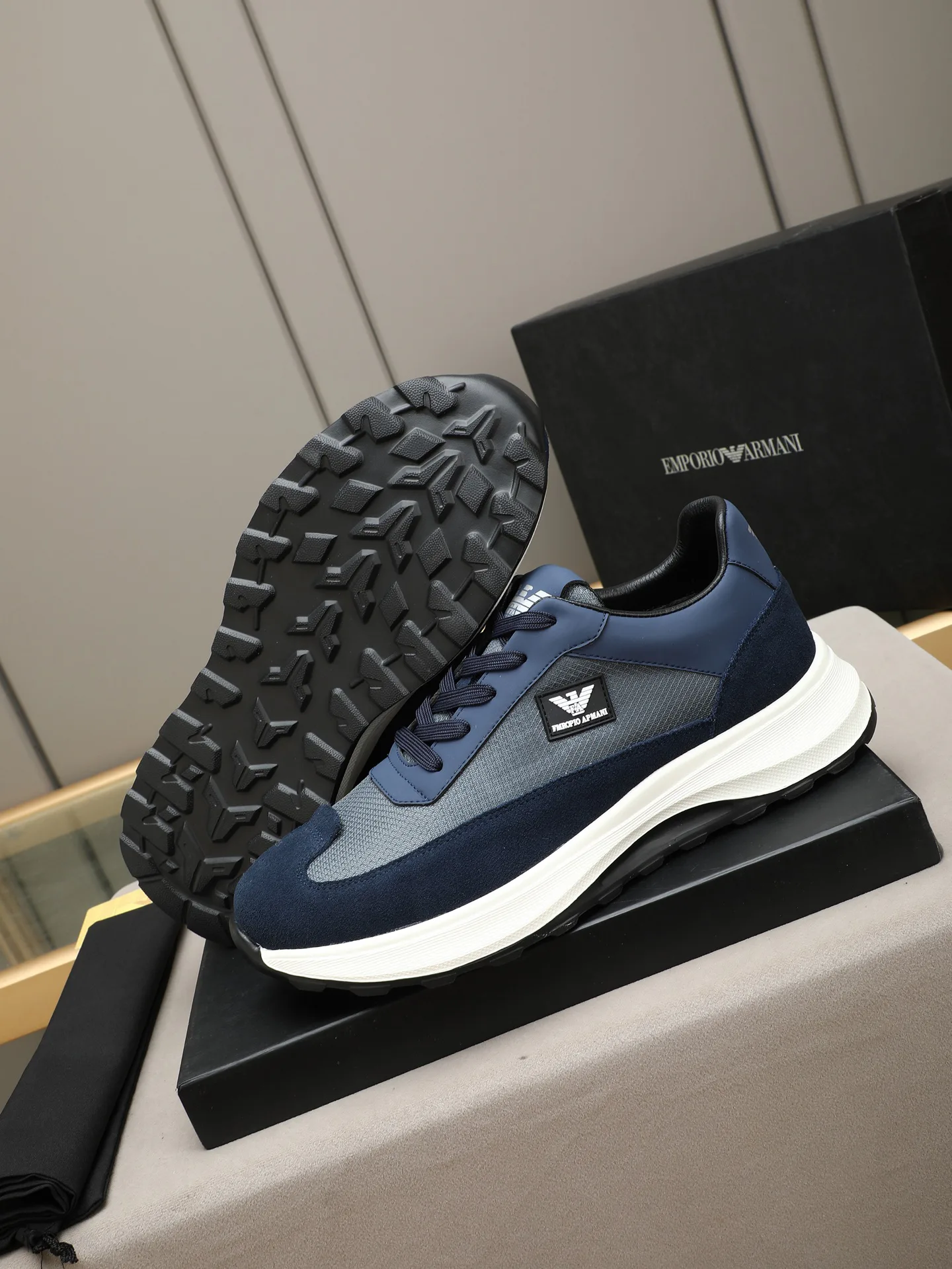 Men's Sneakers ARMANI 17429924