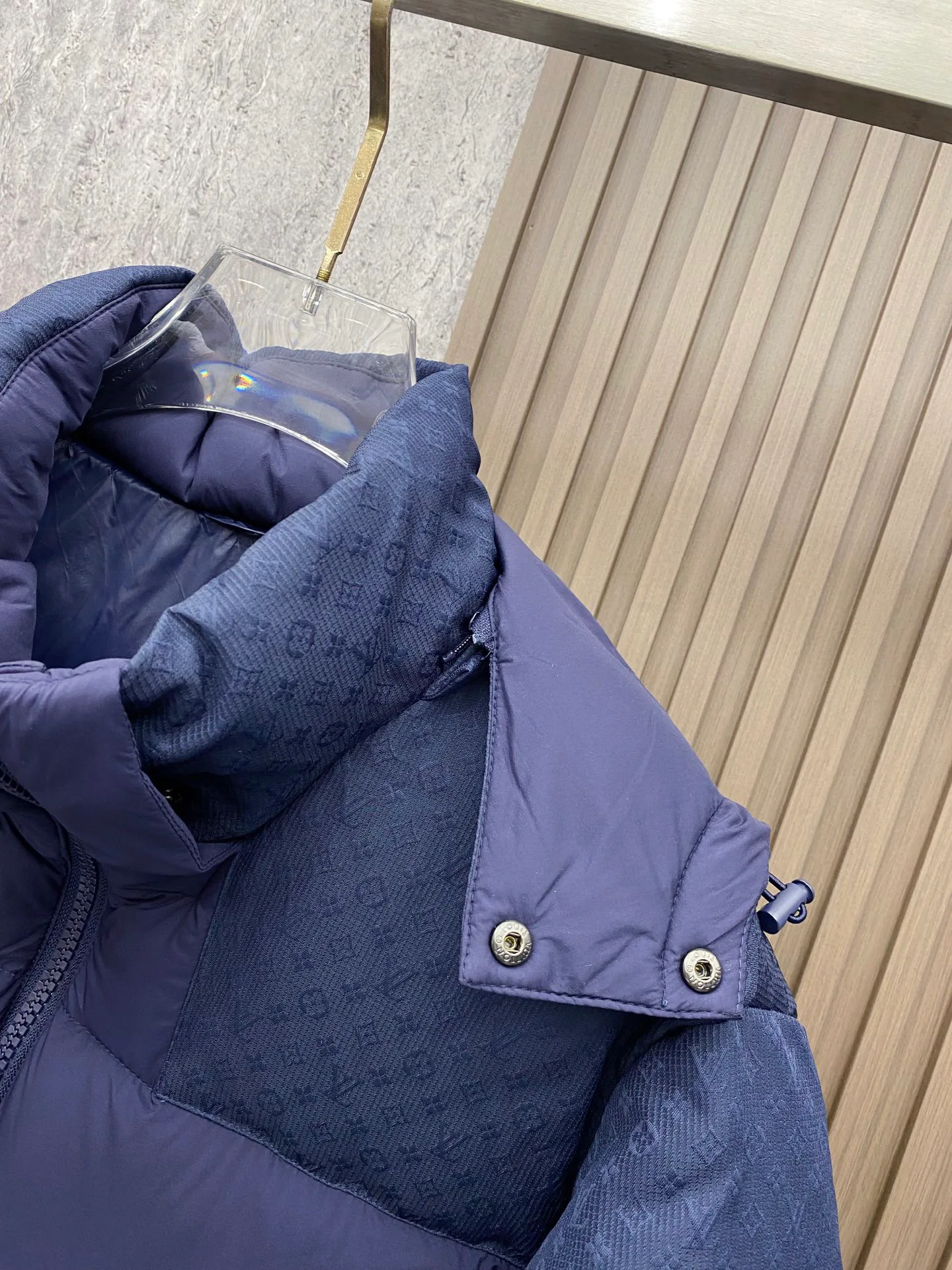 Men's Jackets And Down Jackets LOUIS VUITTON 18355675