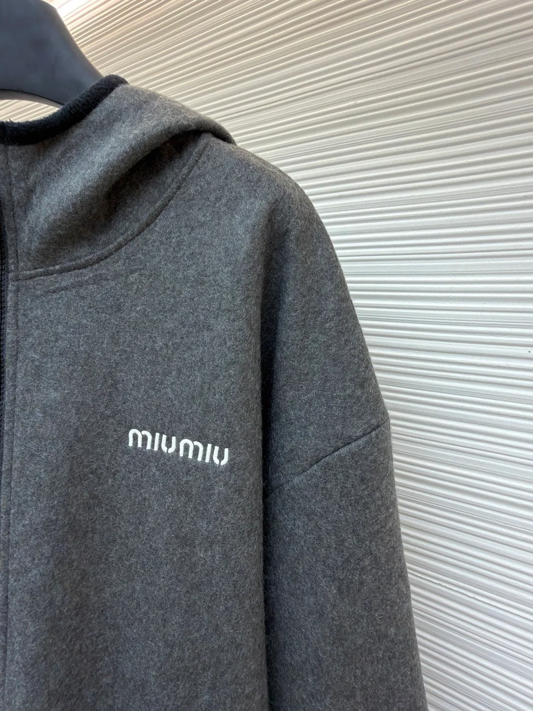 Men's Sweatshirts And Hoodies MIU MIU 18359645