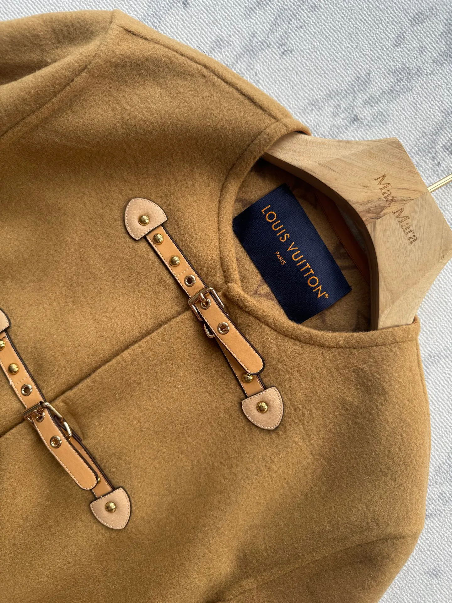 Women's Coats LOUIS VUITTON 18361593