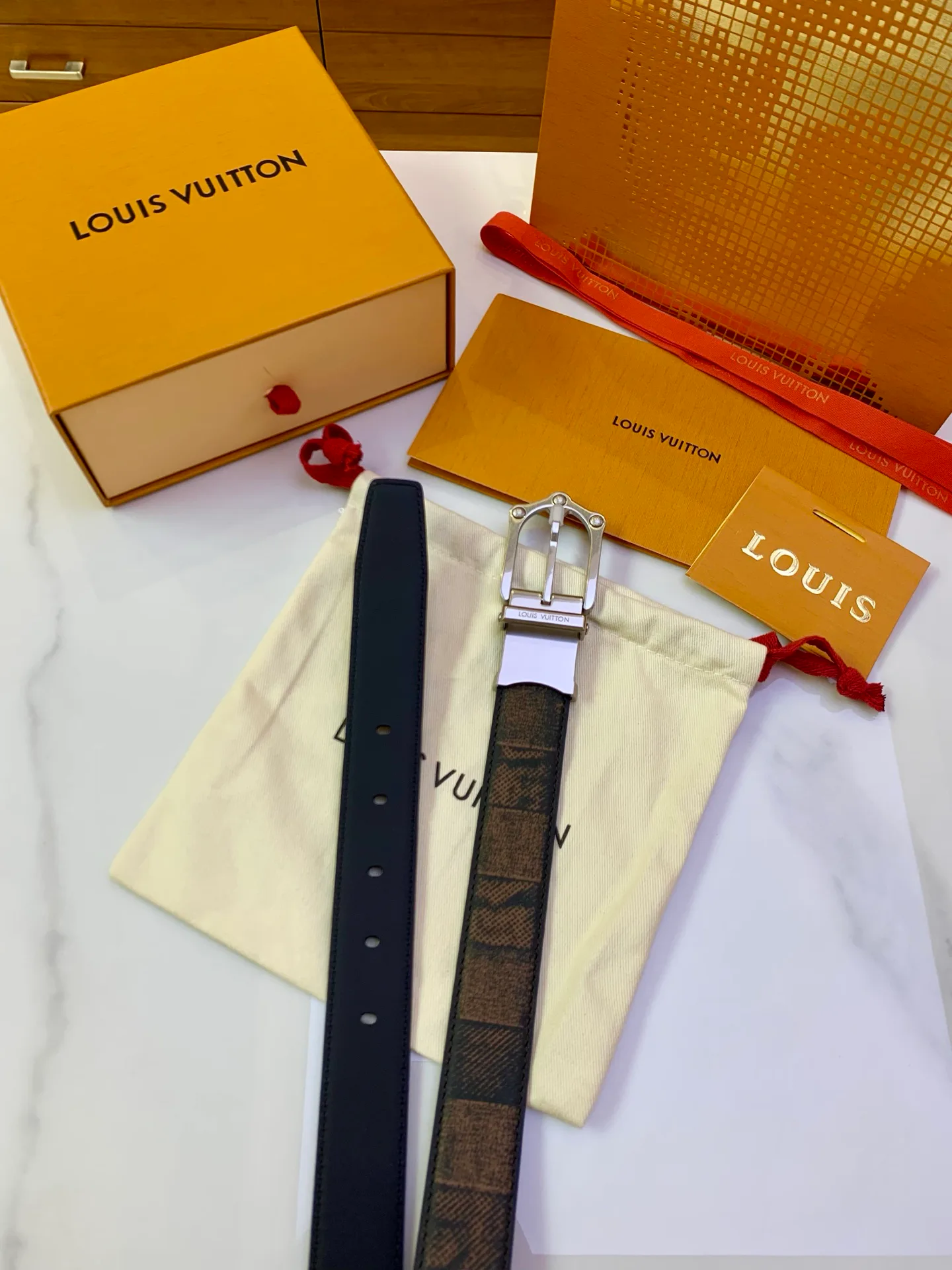 Belts LOUIS VUITTON 17682178