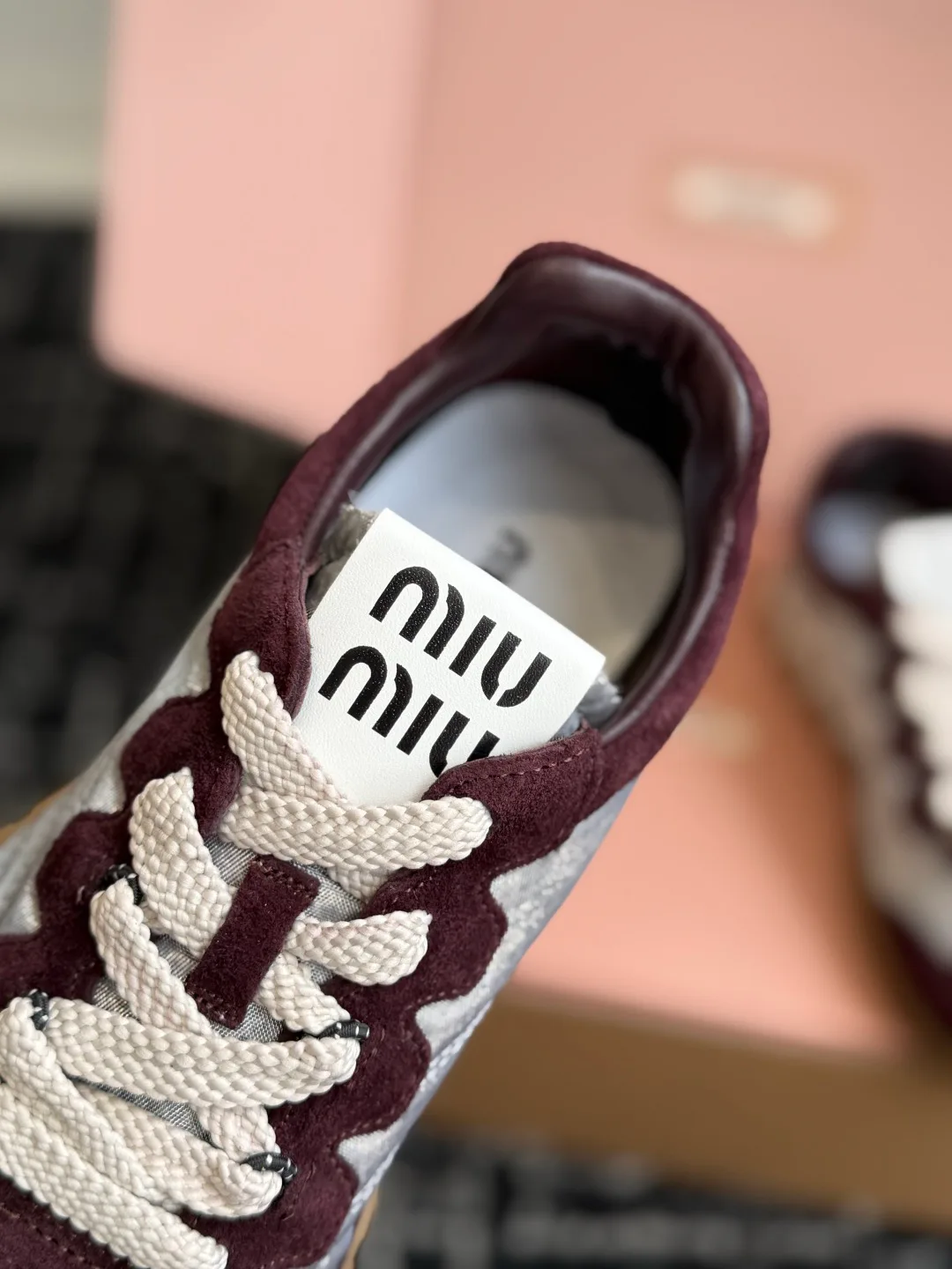 Women's Sneakers MIU MIU 17804444