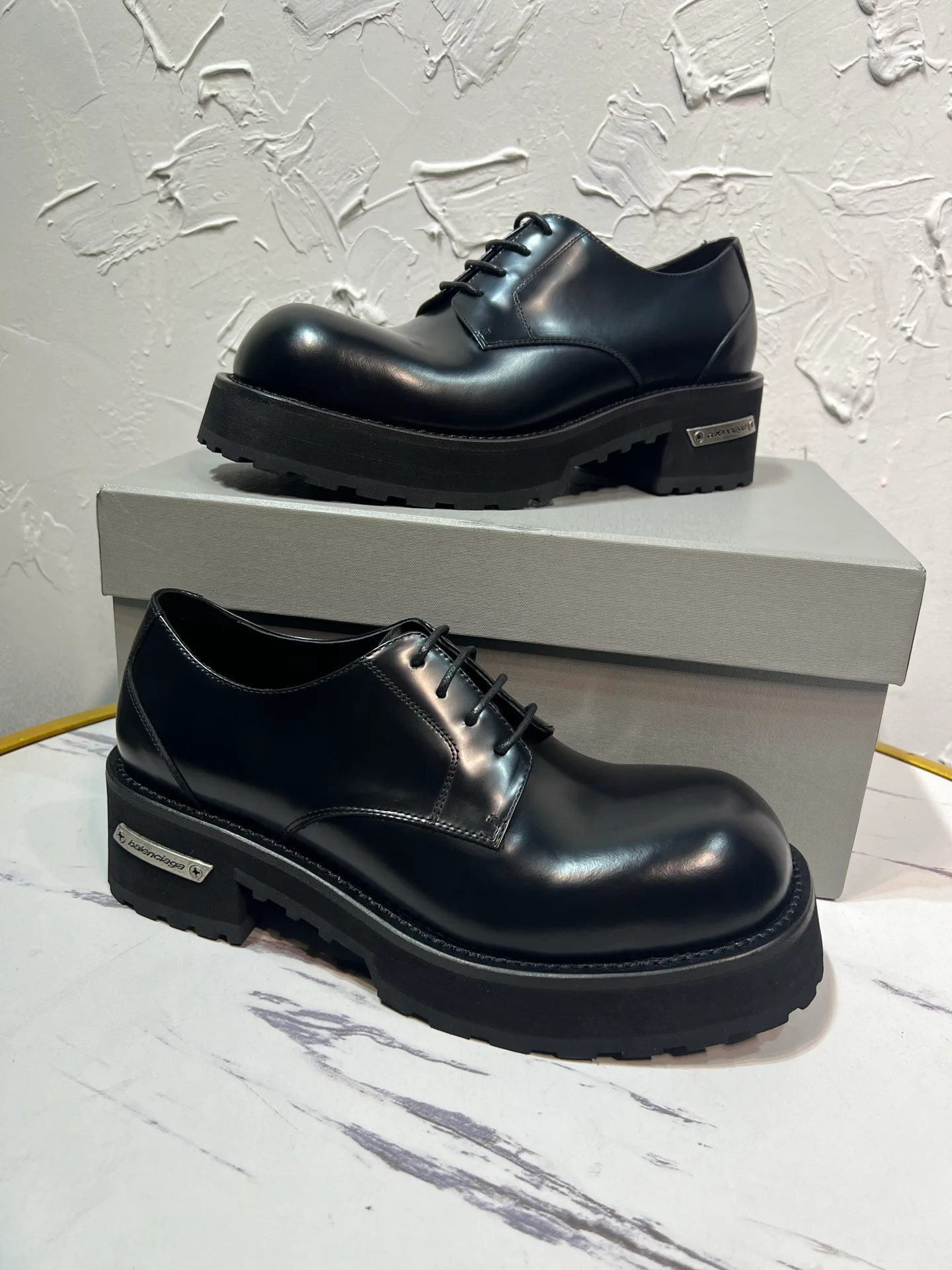 Men's Loafers And Dress Shoes BALENCIAGA 18225181
