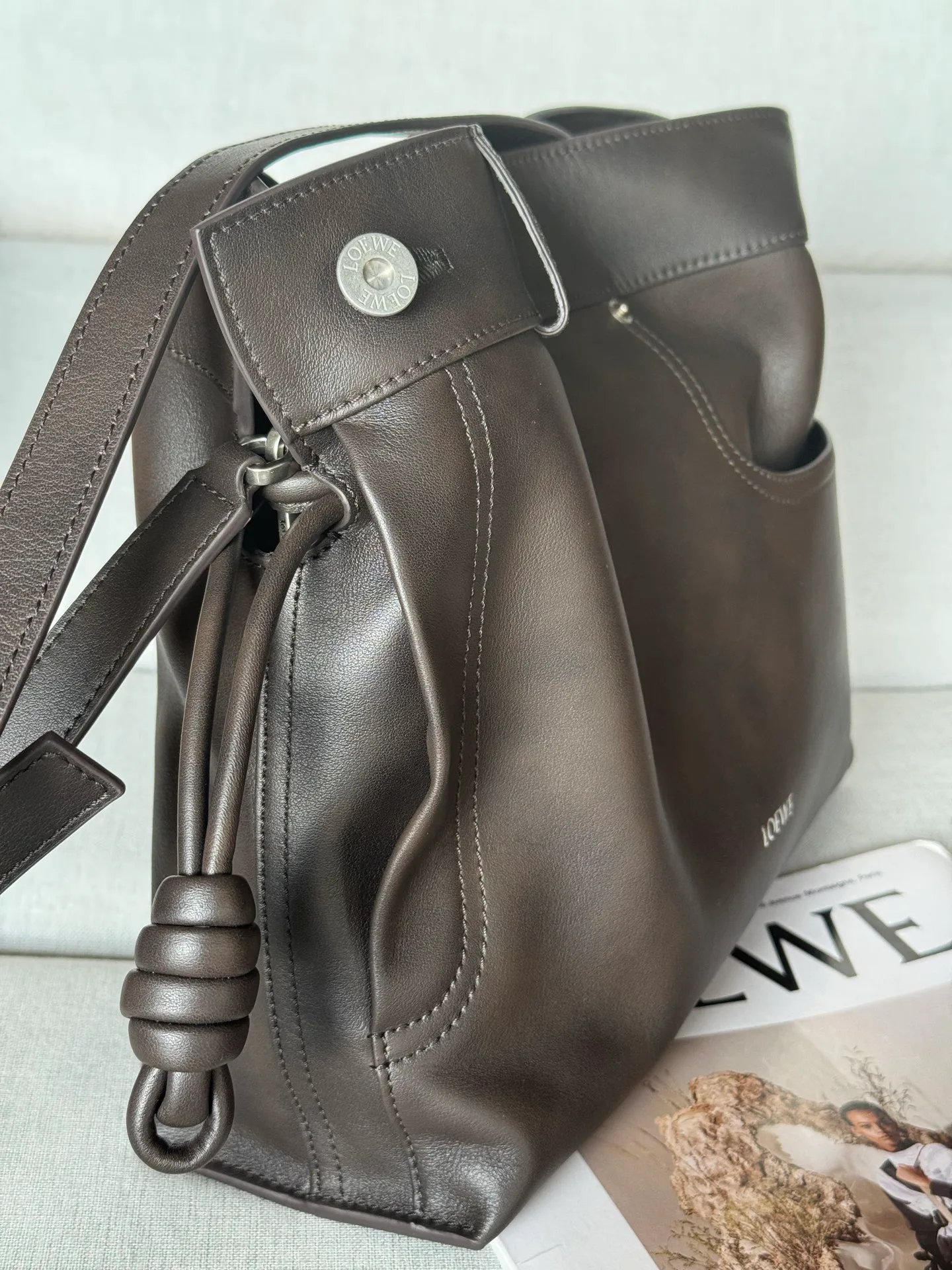 Women's Classic Handbags LOEWE 17937893