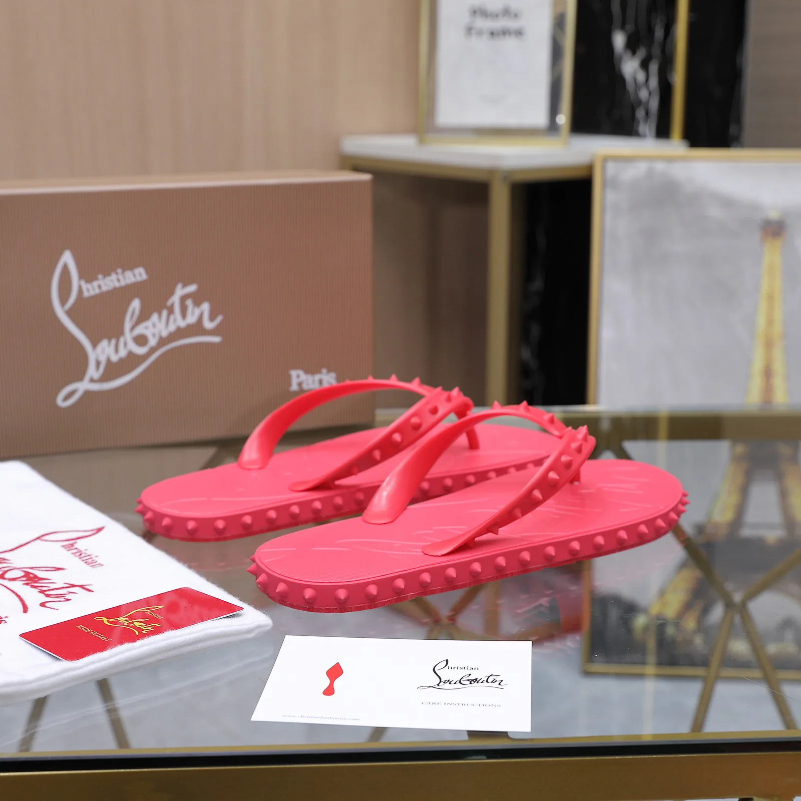 Women's Flip-Flops CHRISTIAN LOUBOUTIN 17514964