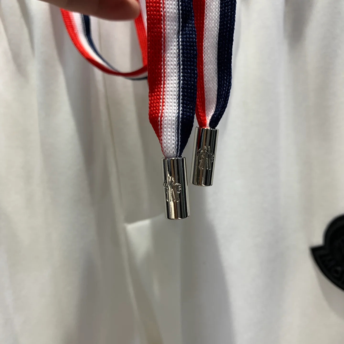 Men's Trousers MONCLER 18098478