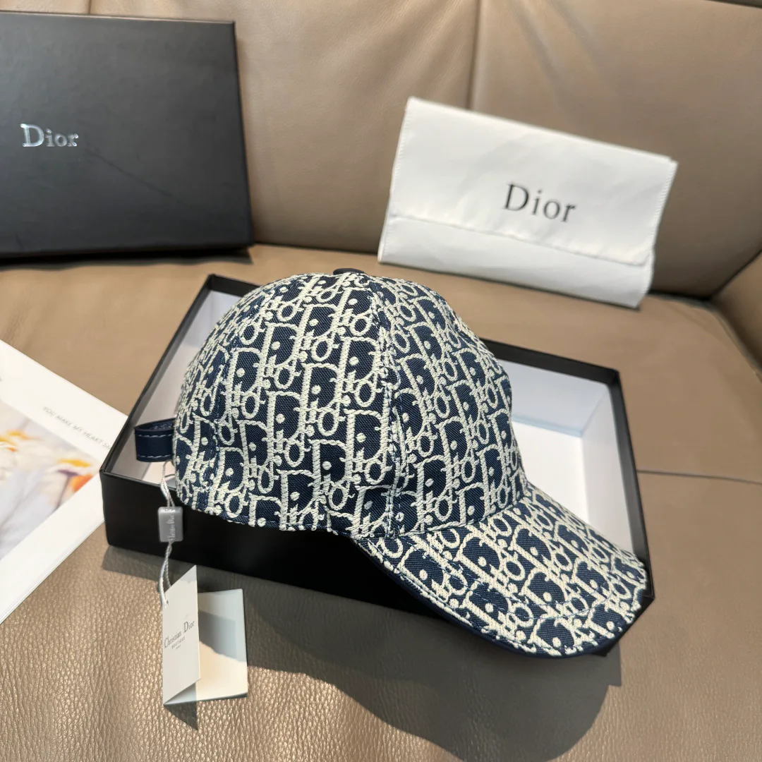 Hats CHRISTIAN DIOR 18105302