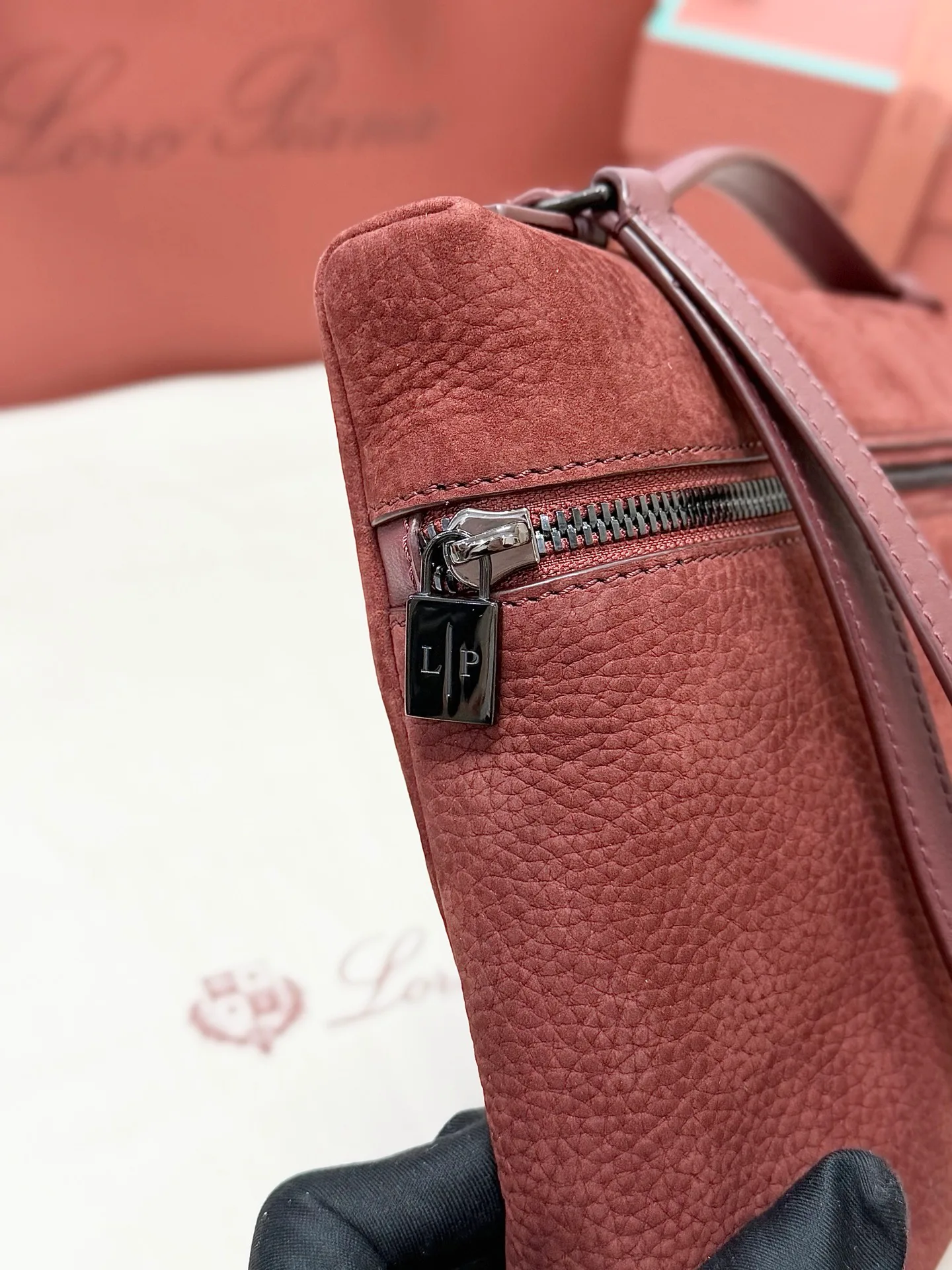 Men's Crossbody Bags LORO PIANA 17565009