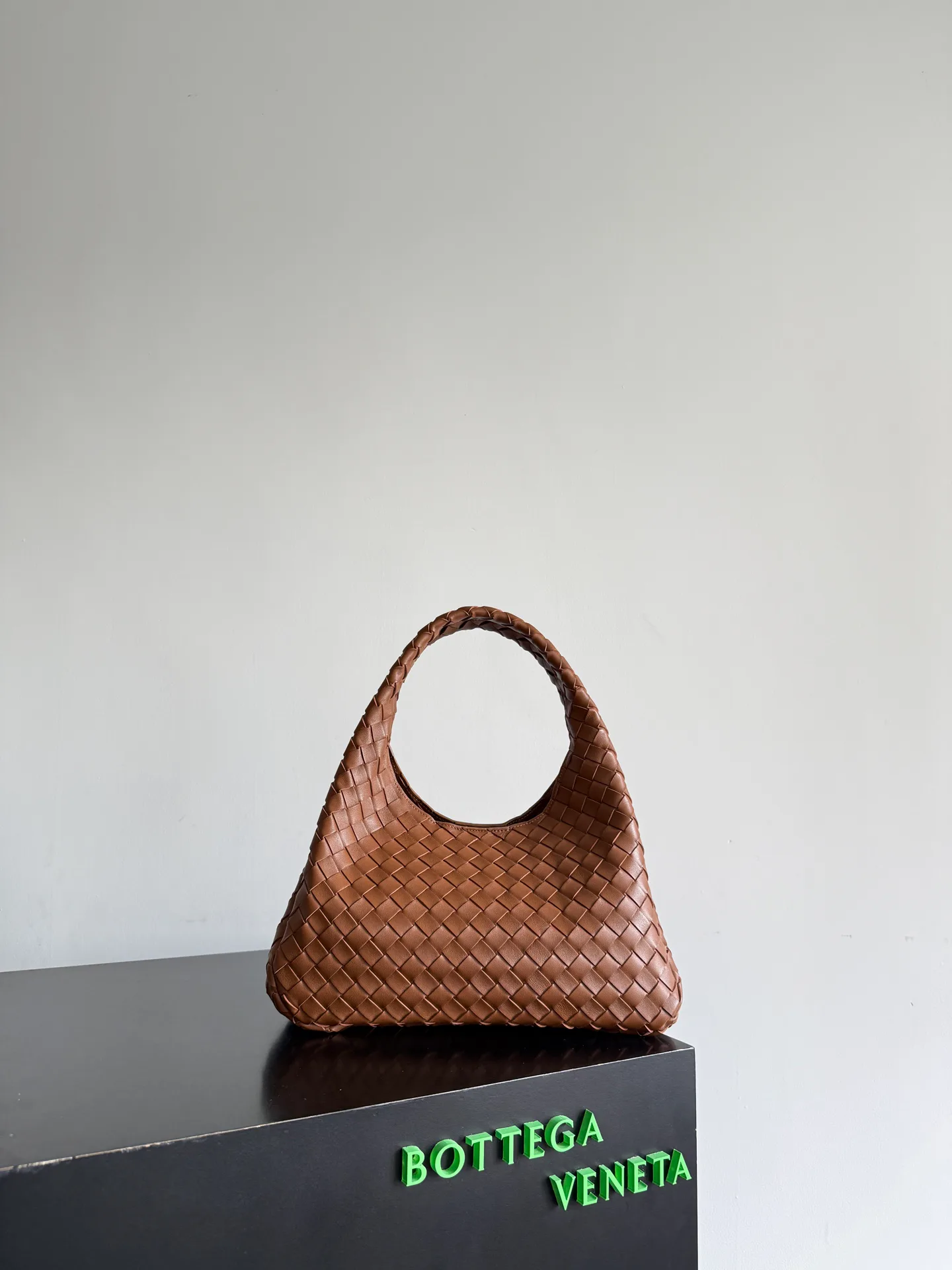 Women's Classic Handbags BOTTEGA VENETA 18266699