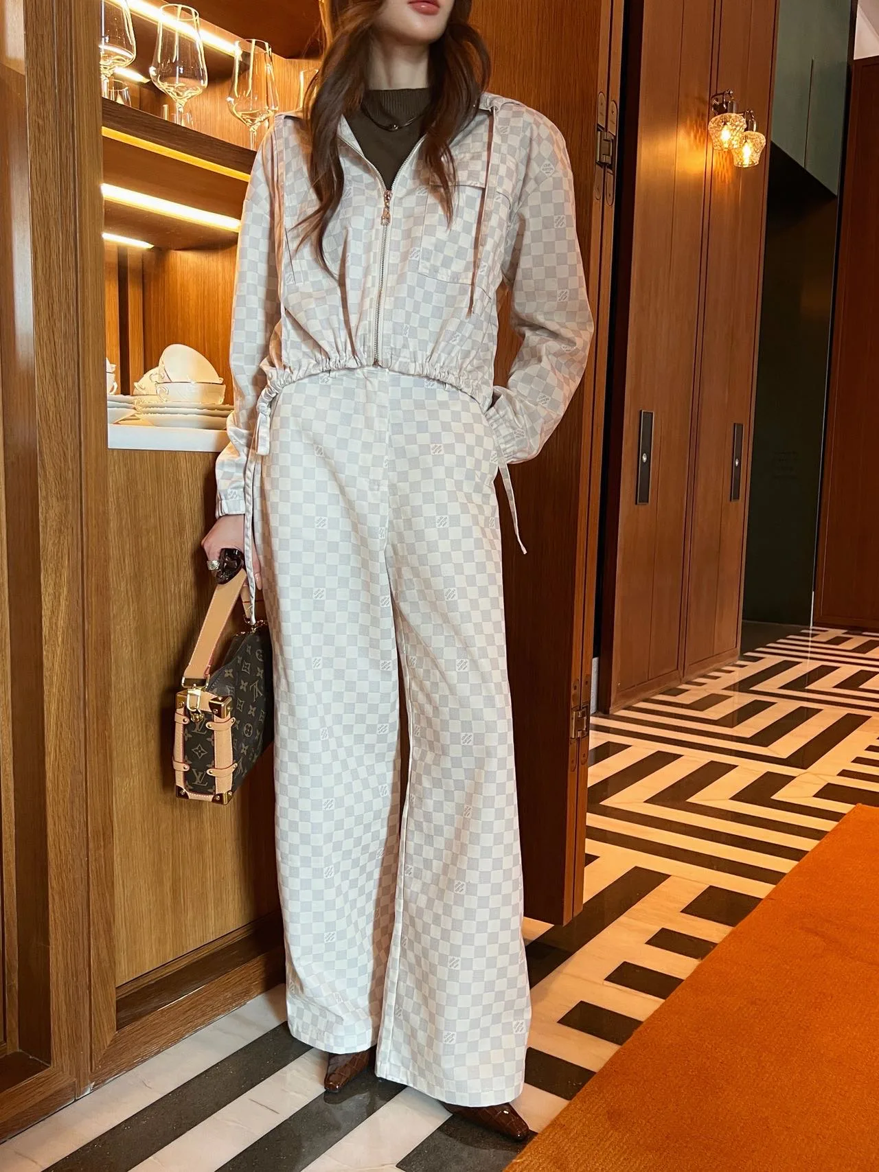Women's Trousers LOUIS VUITTON 18221083