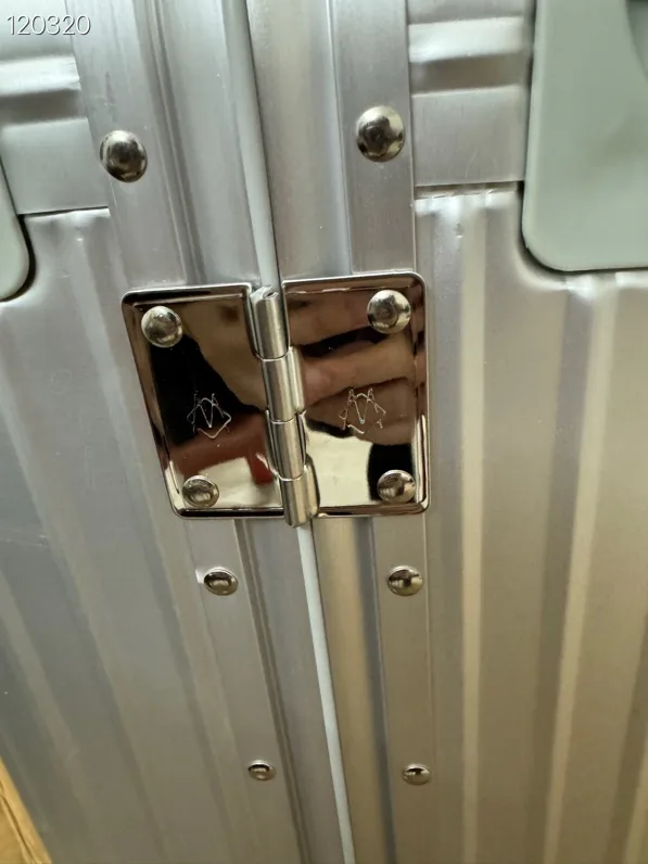Чемоданы Rimowa 18667632