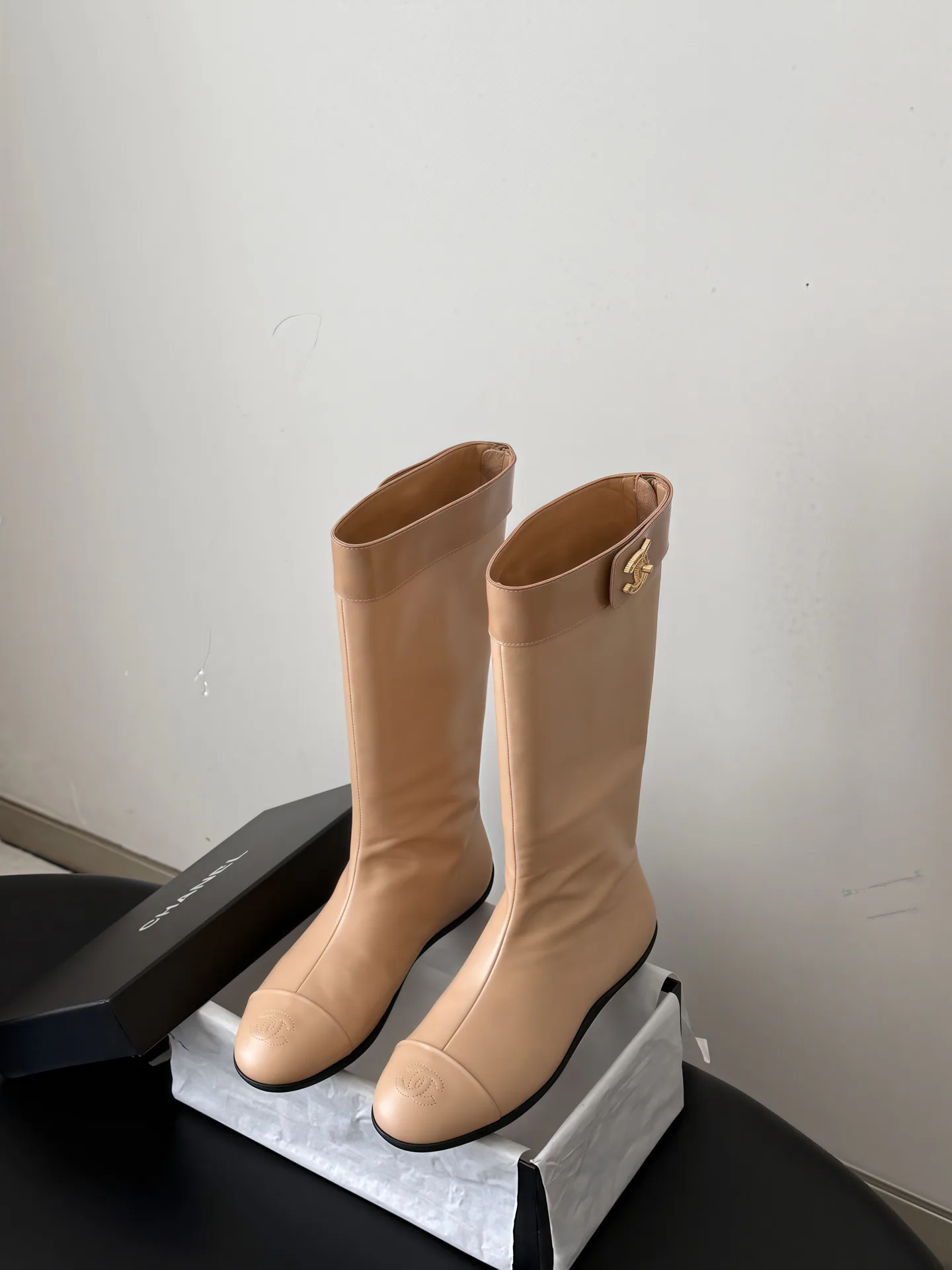 Women's Boots CHANEL 18152813