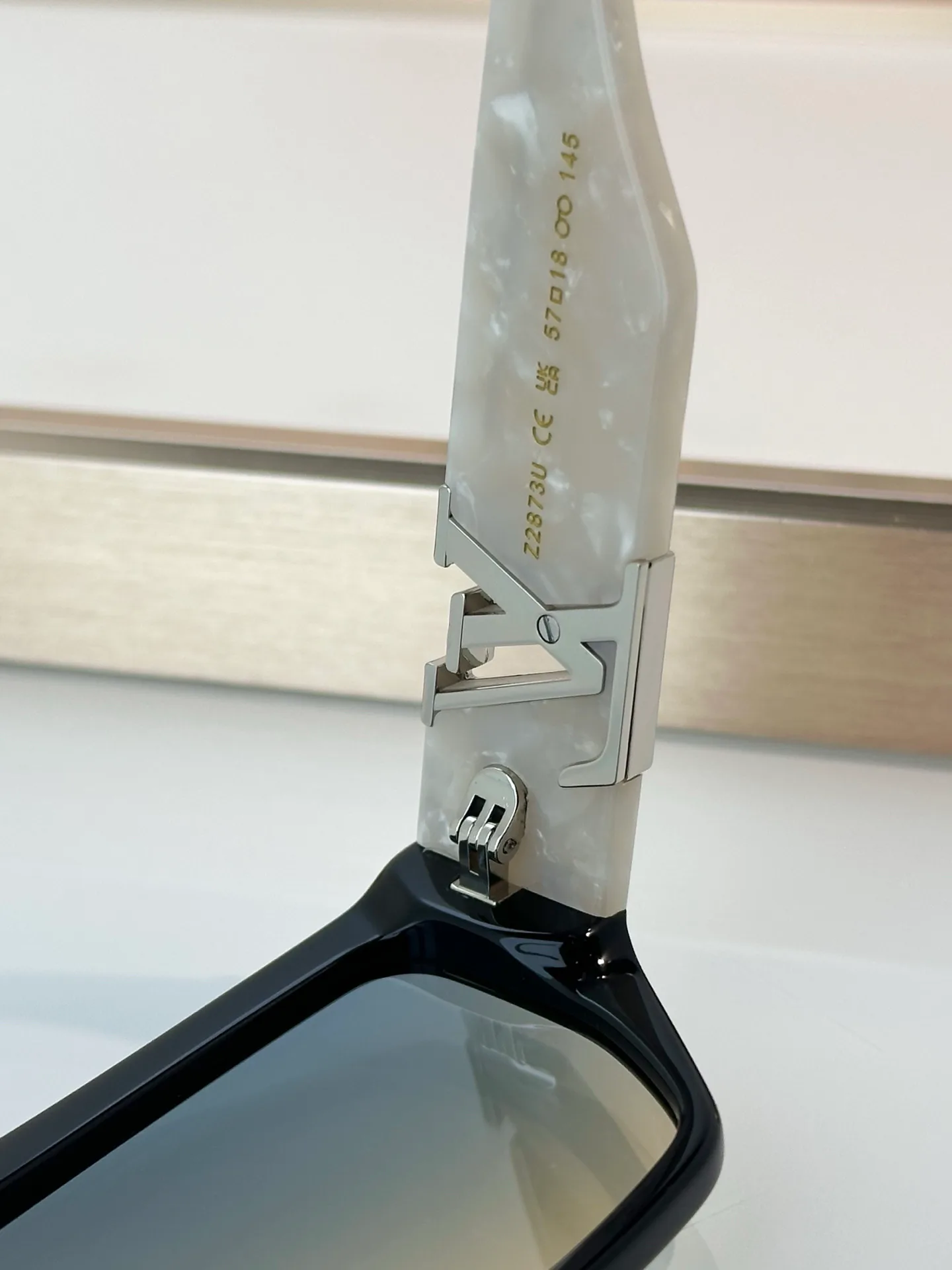 Glasses LOUIS VUITTON 17374946
