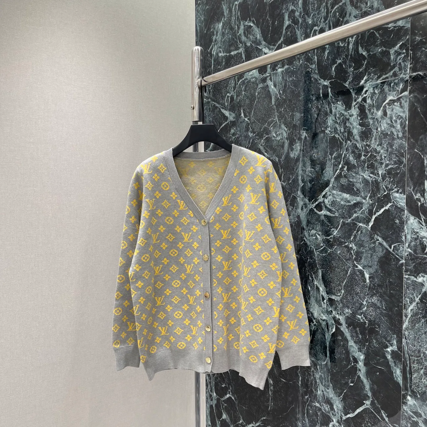 Women's Jumpers And Sweaters LOUIS VUITTON 18030681