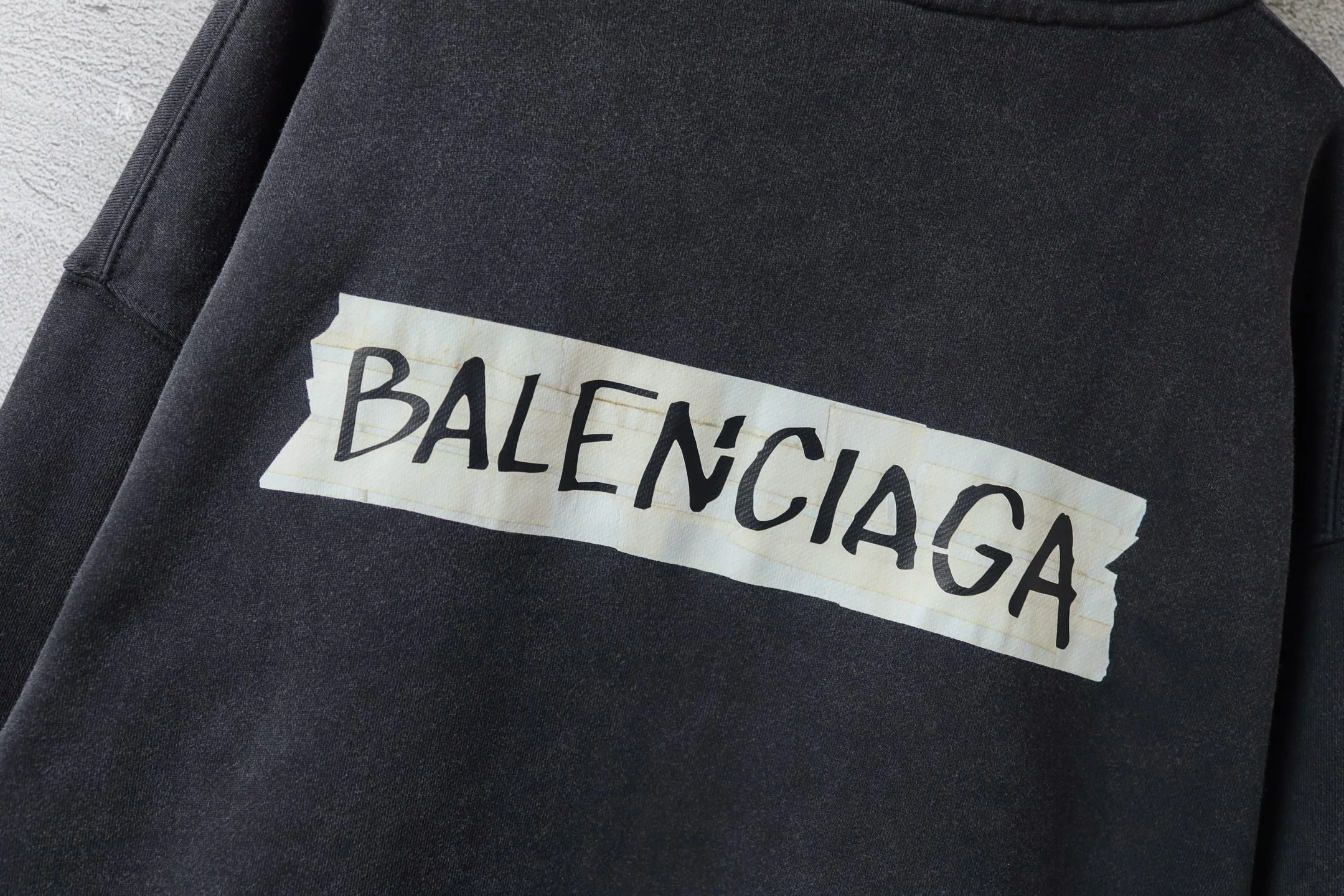 Men's Sweatshirts And Hoodies BALENCIAGA 18303112