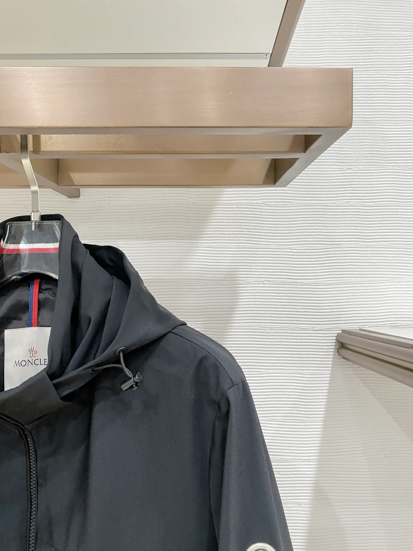 Men's Jackets And Down Jackets MONCLER 17993083