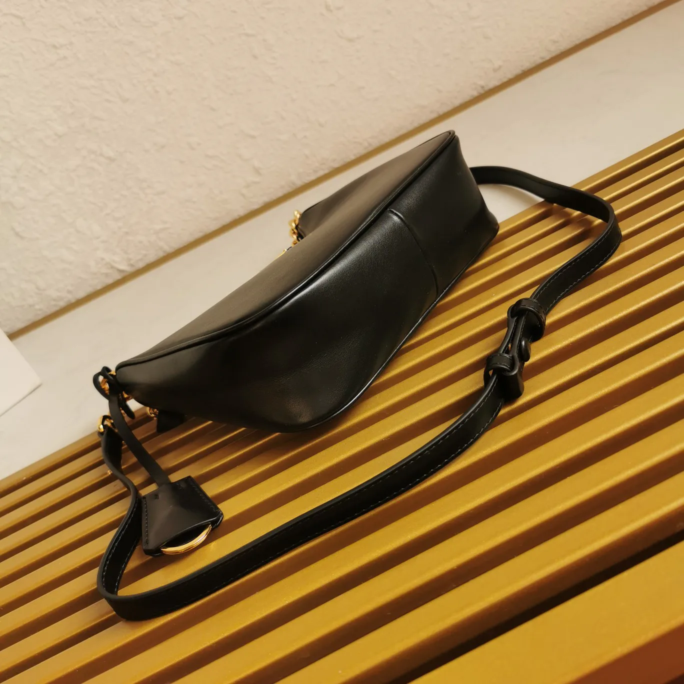 Women's Classic Handbags PRADA 18323090