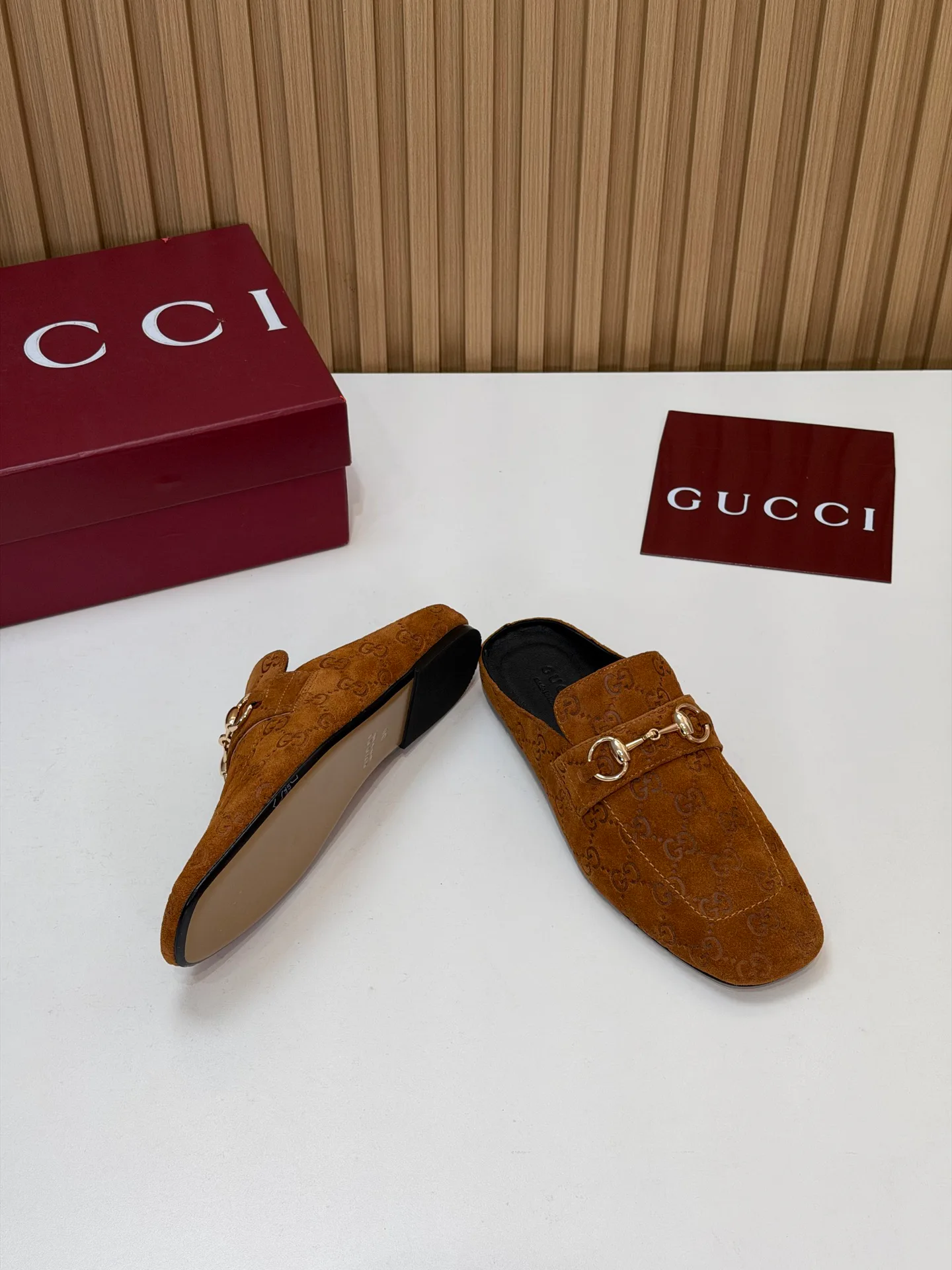 Women's Mules And Clogs GUCCI 18083802