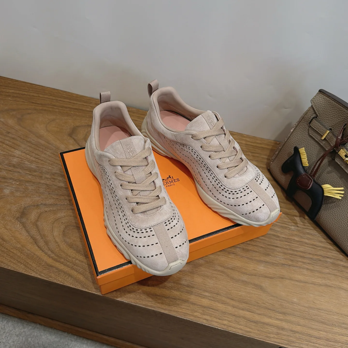 Women's Sneakers HERMES 18230948