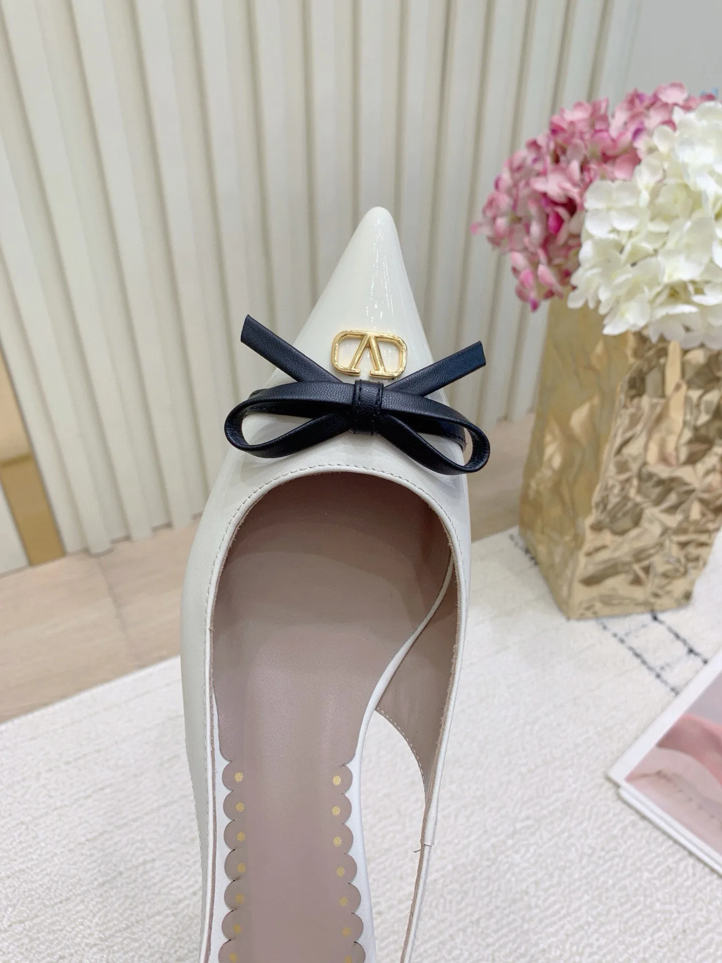 Women's Heels VALENTINO 17963010