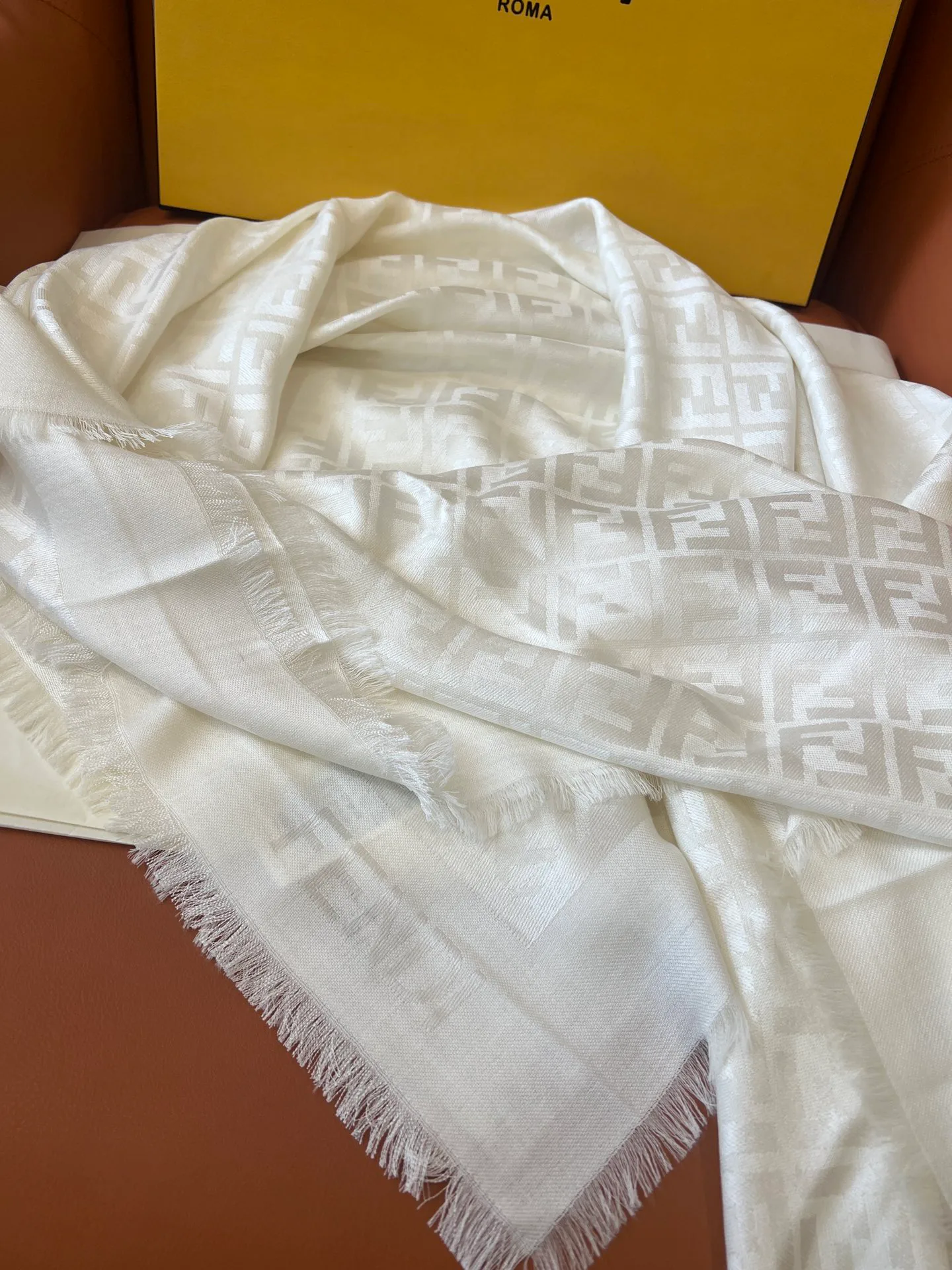 Scarves FENDI 18287184