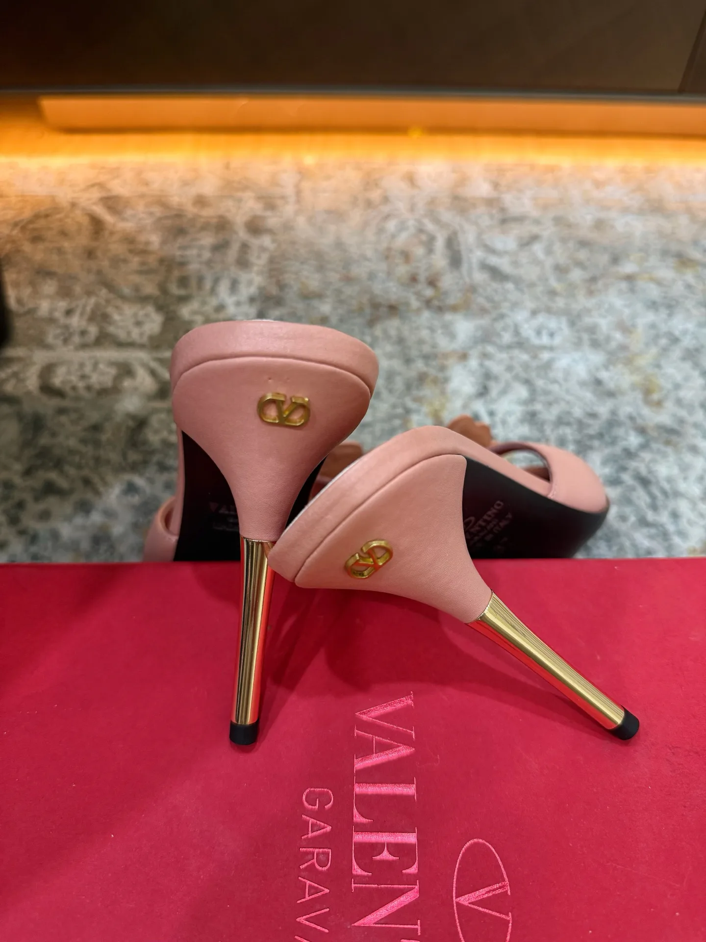 Туфли Женские Valentino 18560236