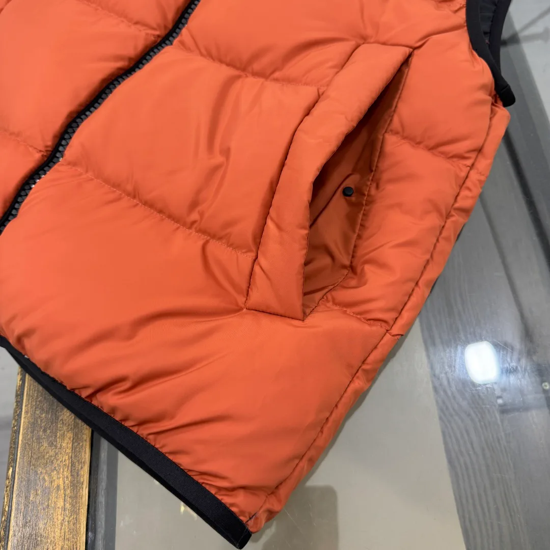 Men's Vests MONCLER 18001987