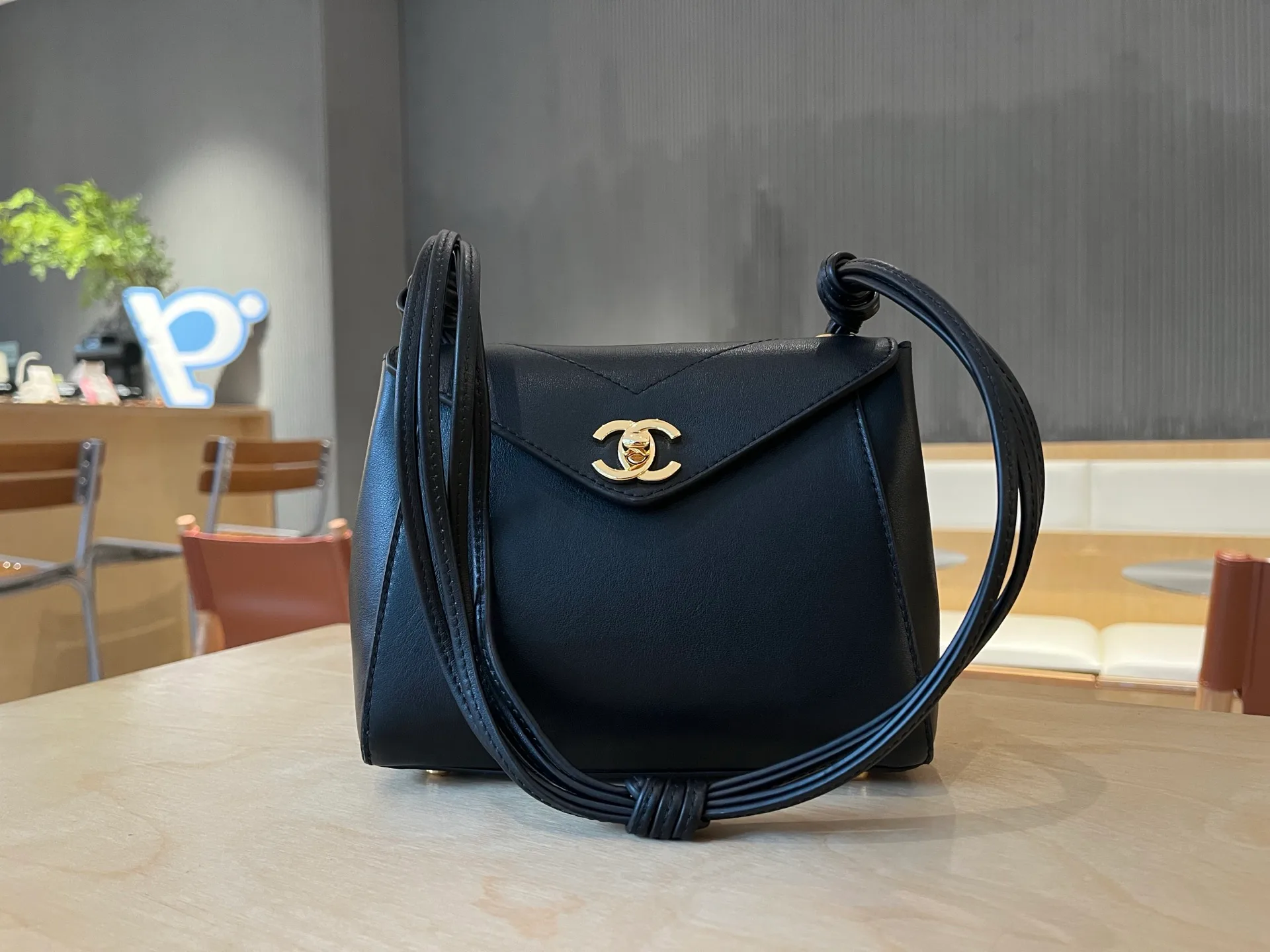 Women's Classic Handbags CHANEL 18004456
