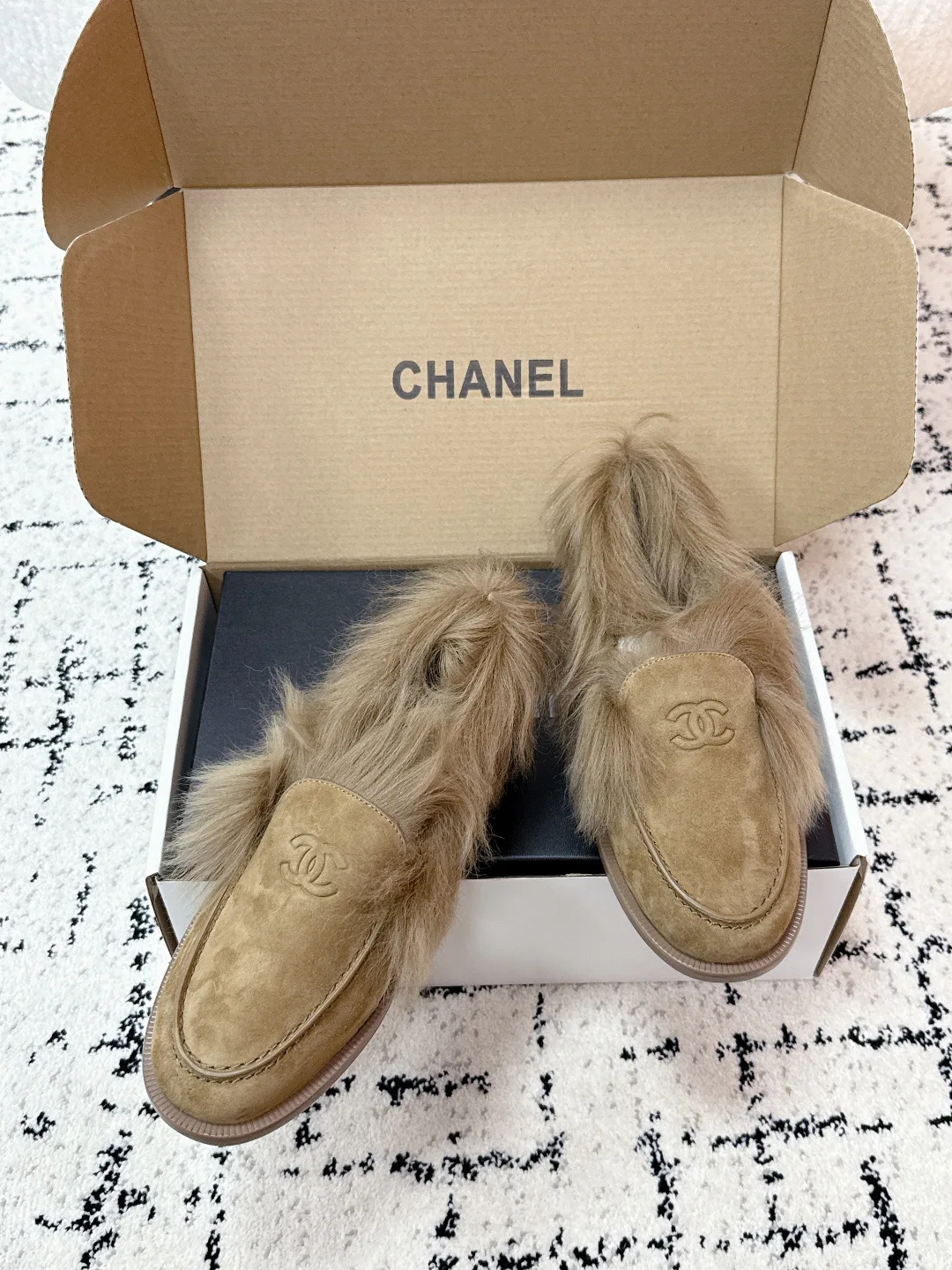 Women's Loafers And Moccasins CHANEL 18406705