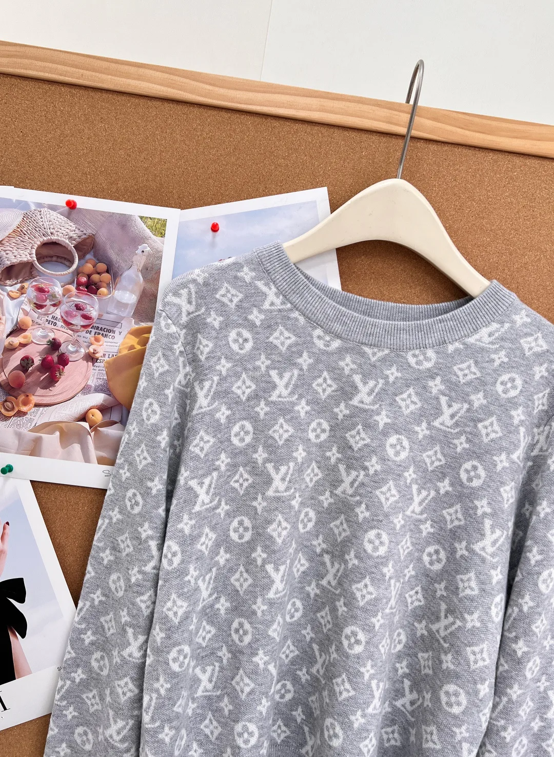 Women's Jumpers And Sweaters LOUIS VUITTON 18030942