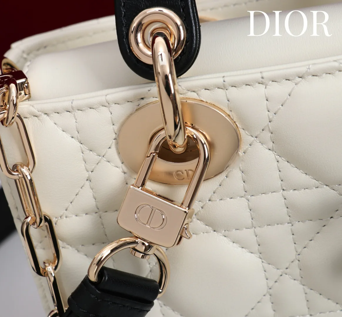 Women's Classic Handbags CHRISTIAN DIOR 18393051