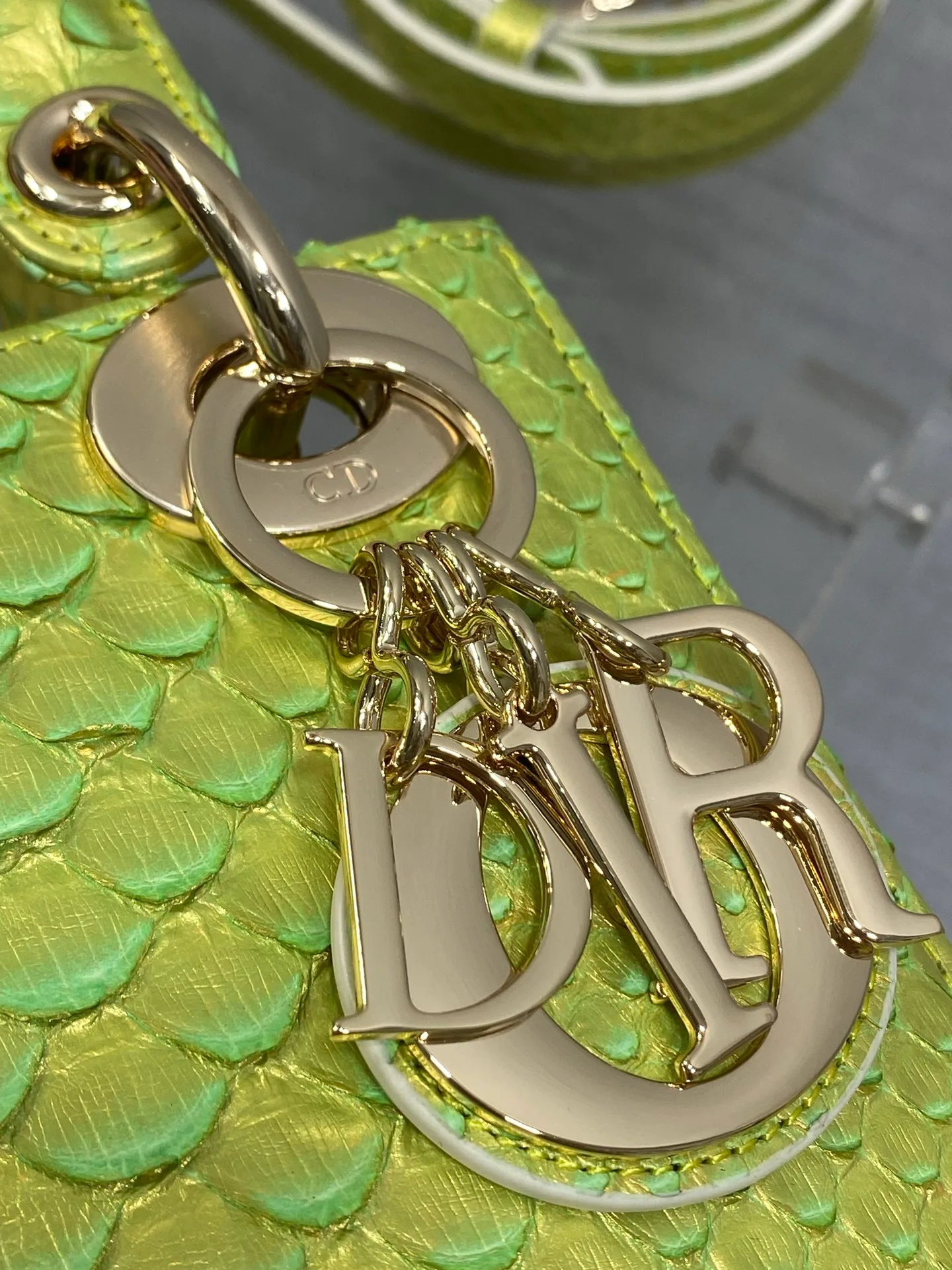 Women's Classic Handbags CHRISTIAN DIOR 17033680