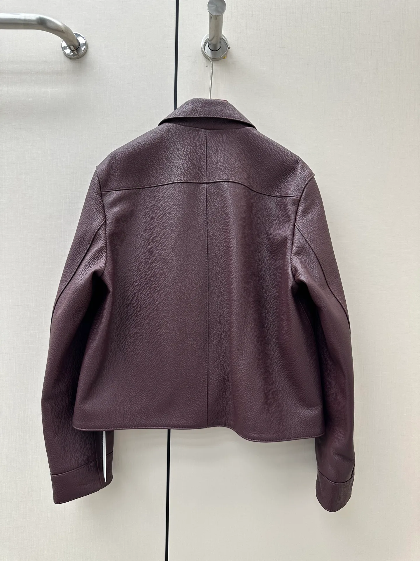Women's Leather Jackets And Sheepskin Coats HERMES 18060873