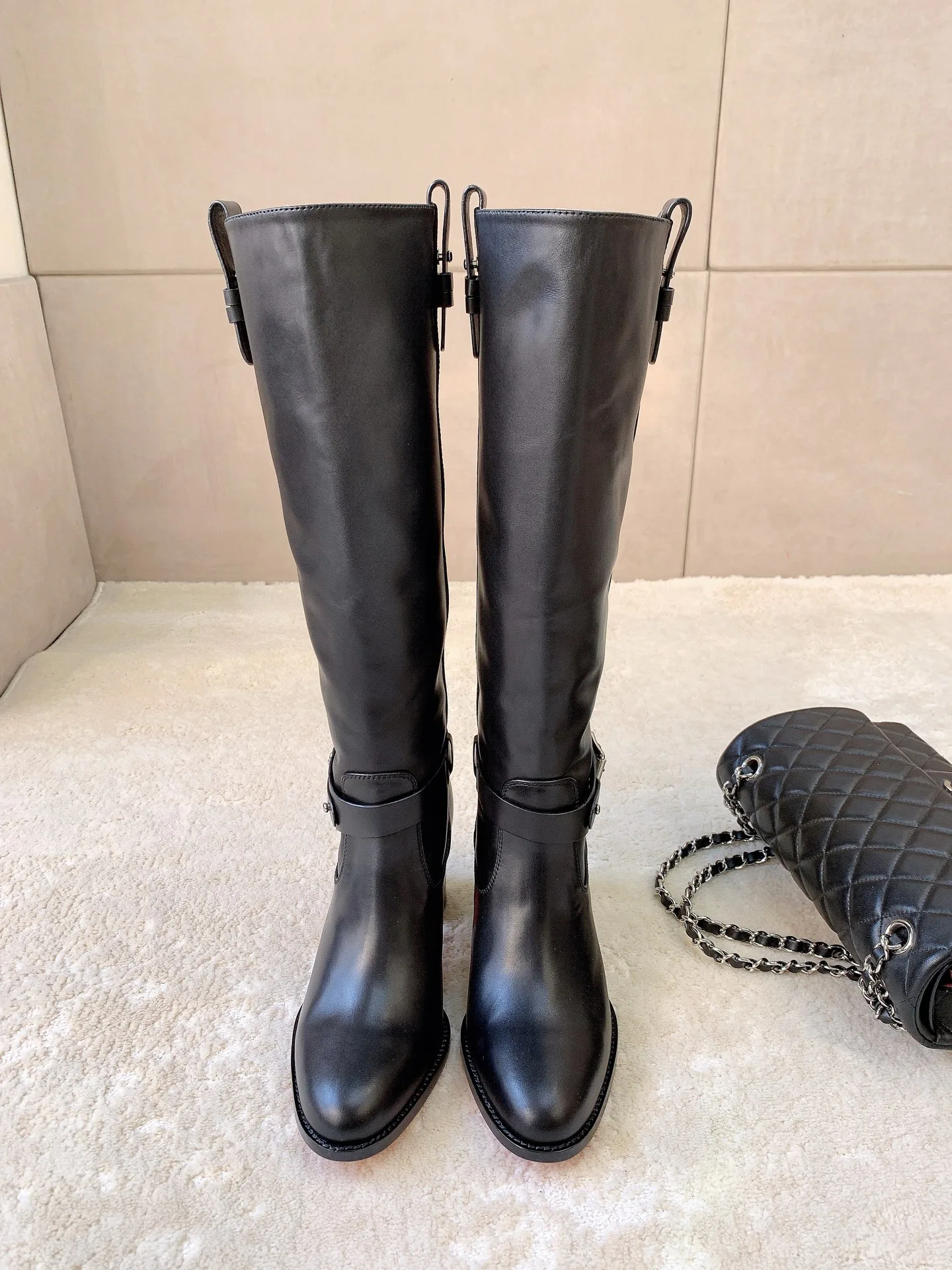 Women's Boots CHRISTIAN LOUBOUTIN 17962788