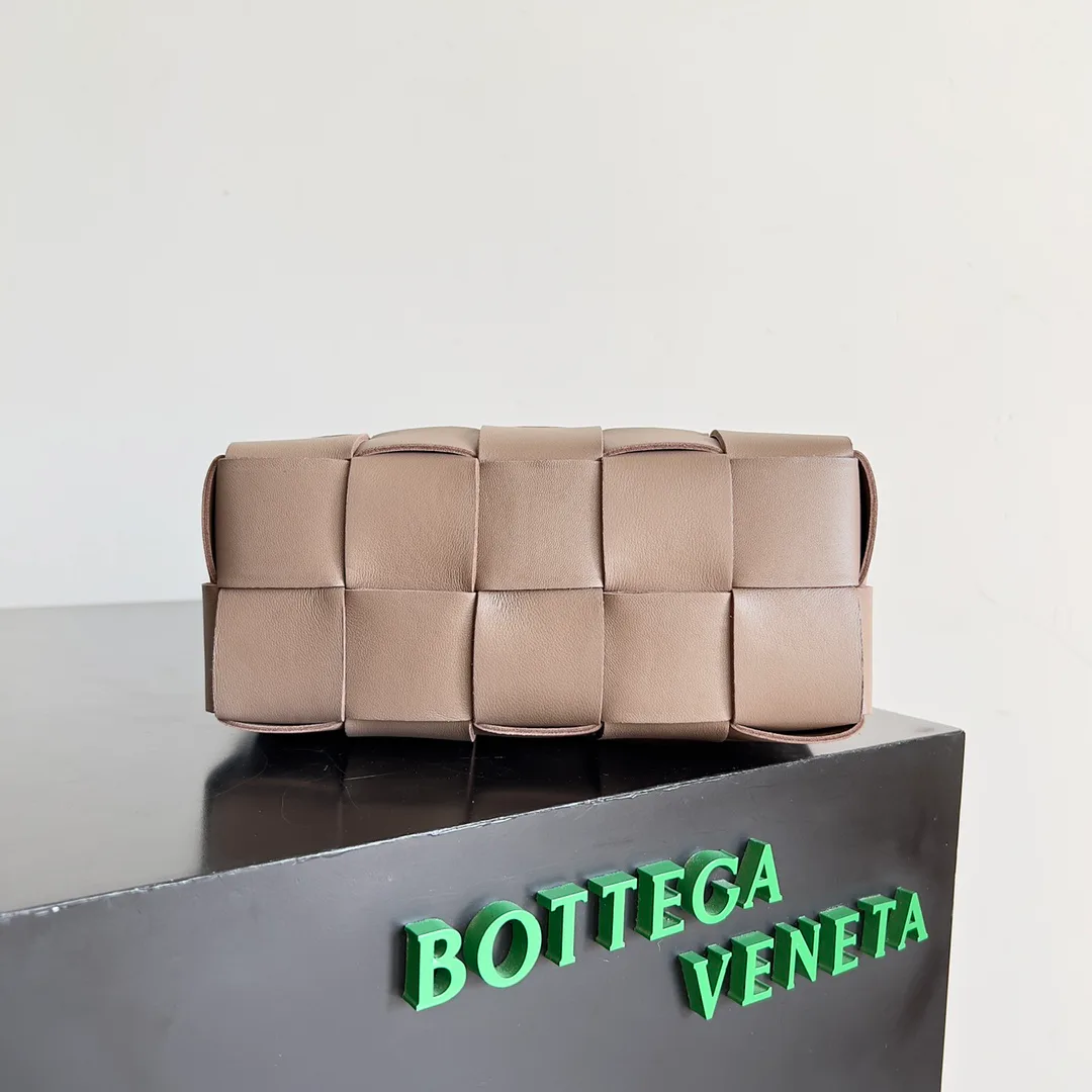 Women's Classic Handbags BOTTEGA VENETA 18161097