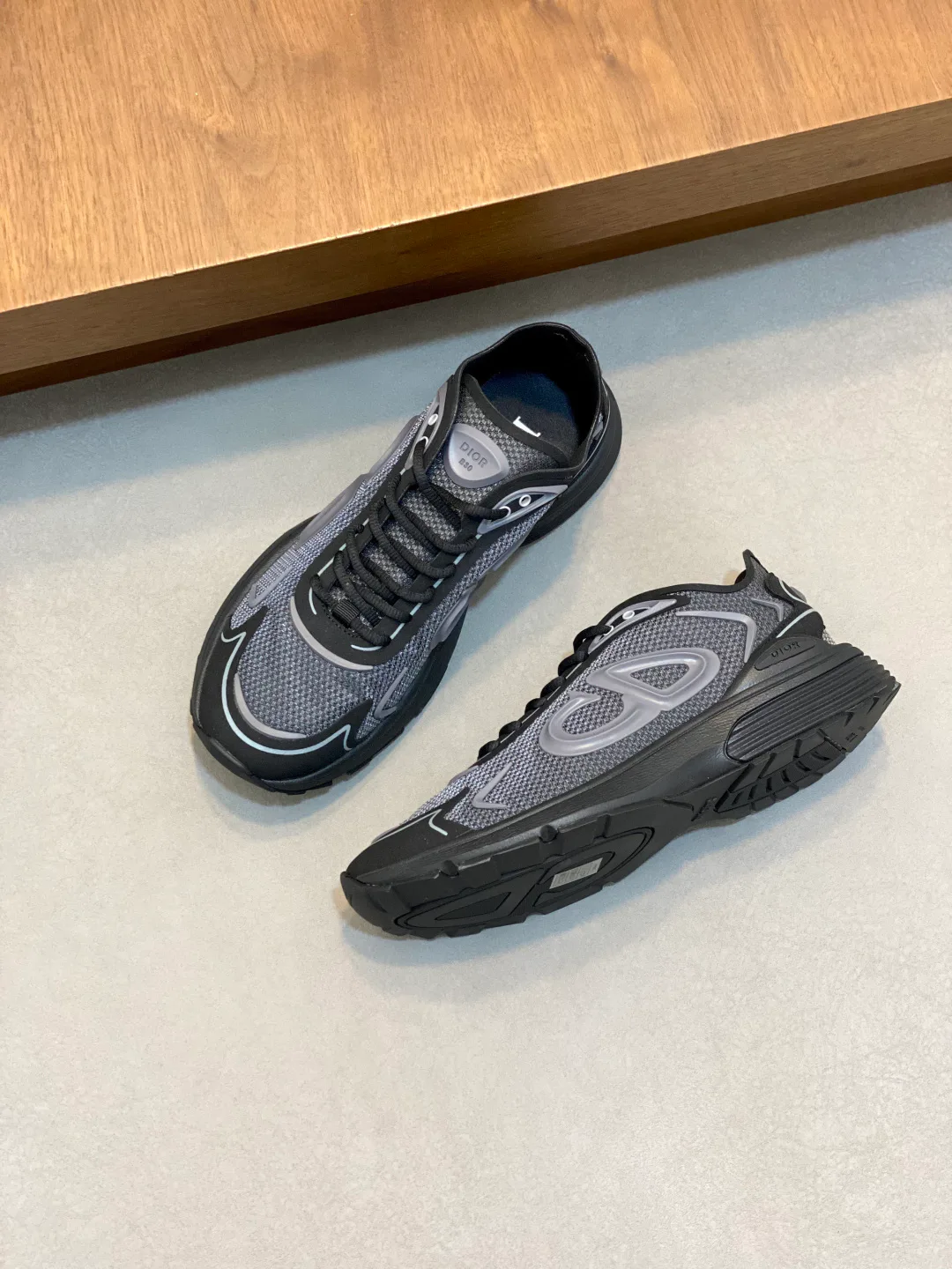 Women's Sneakers CHRISTIAN DIOR 17342979