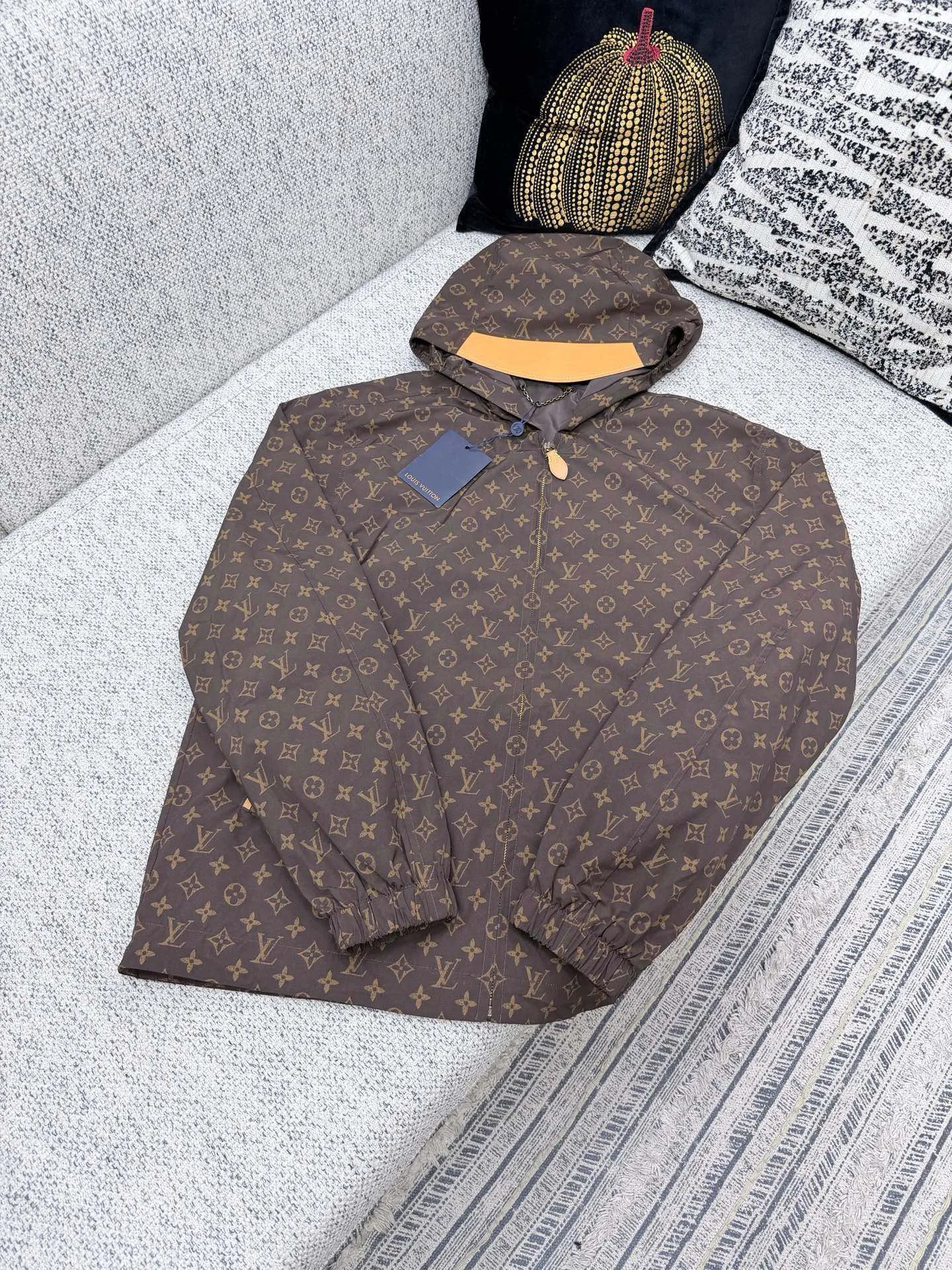 Men's Jackets And Down Jackets LOUIS VUITTON 18395788