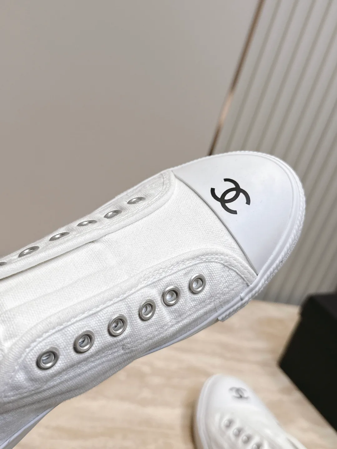 Women's Canvas Shoes CHANEL 18025816