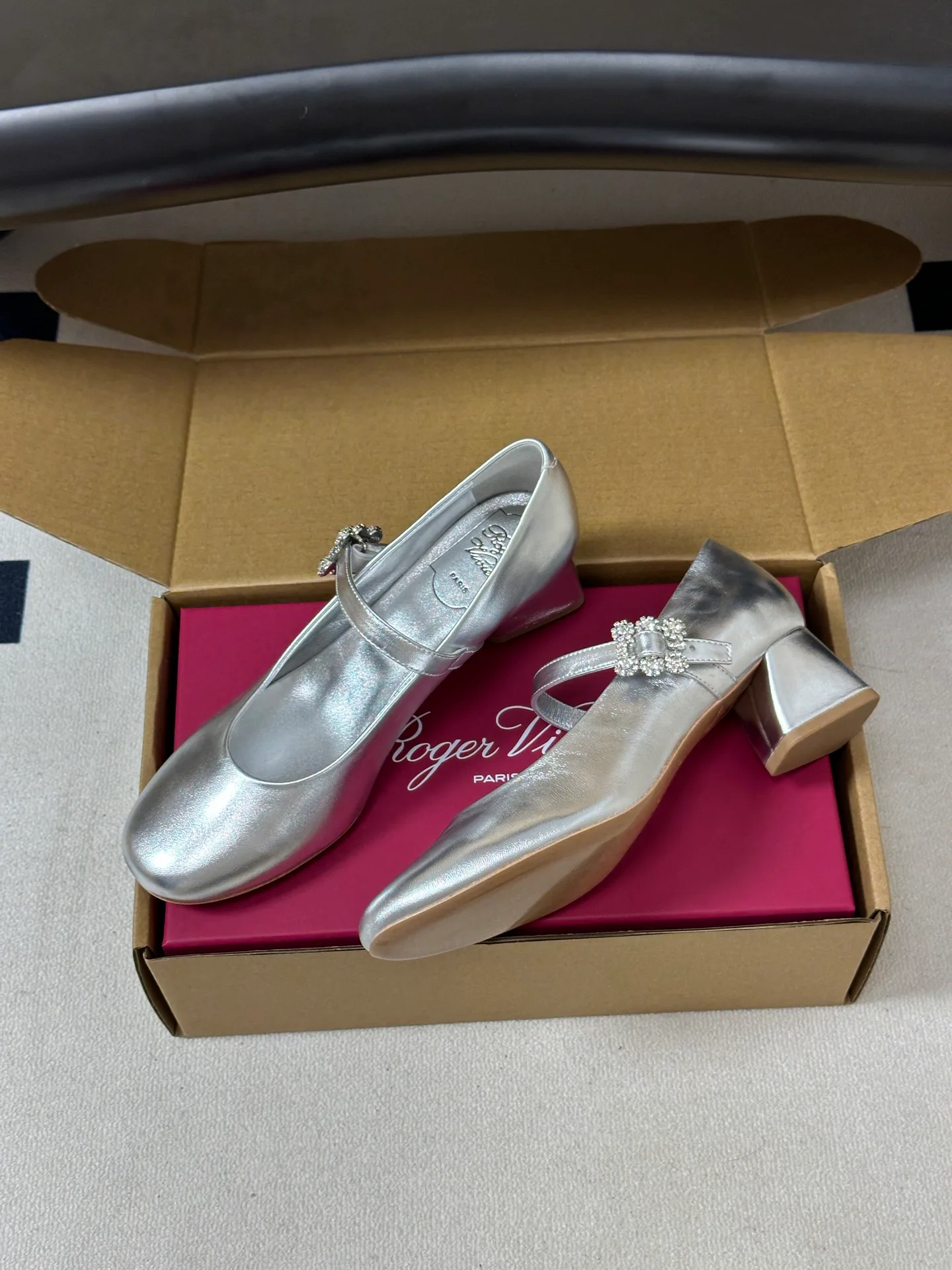 Women's Heels ROGER VIVIER 18041486