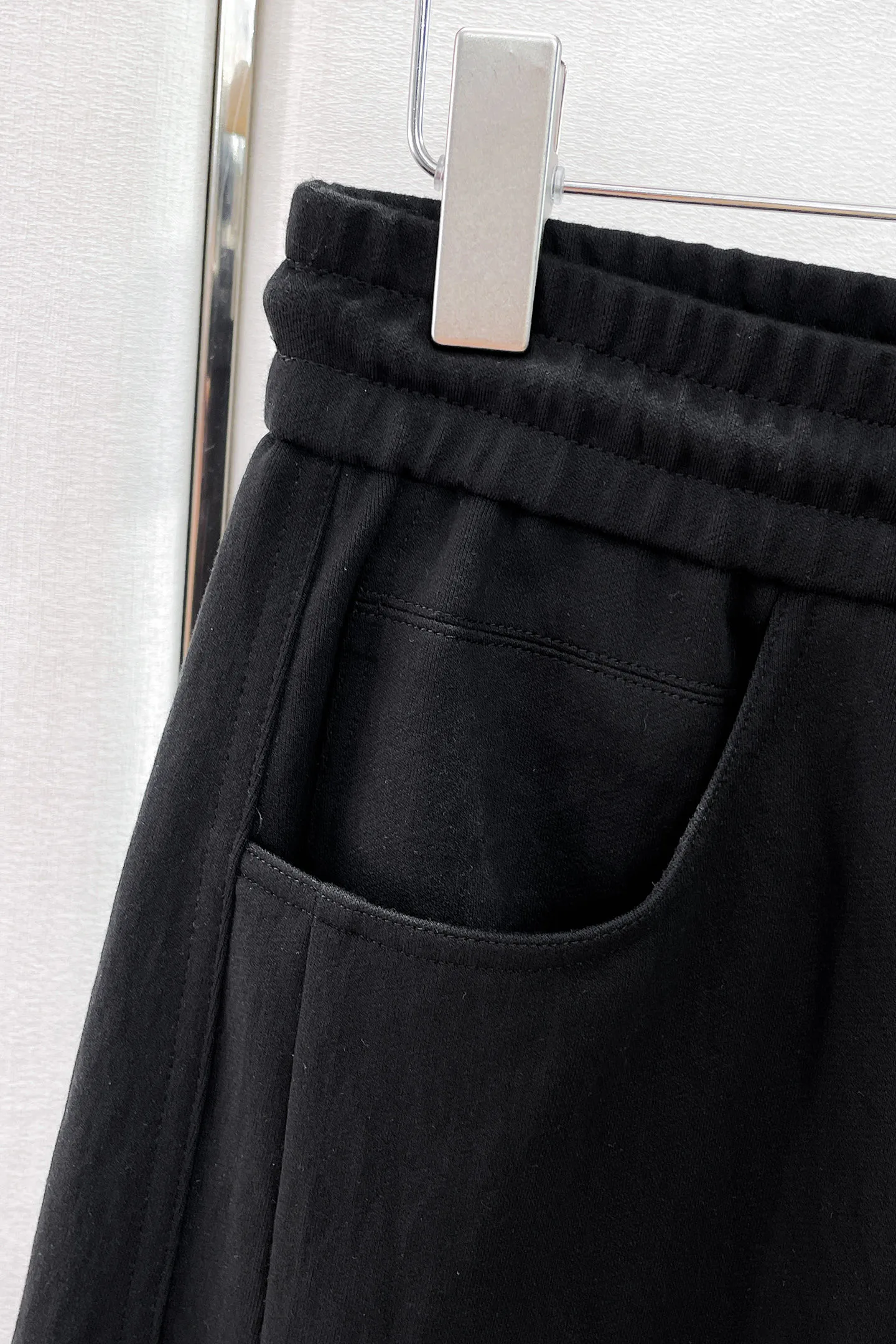 Men's Trousers BALENCIAGA 18345692