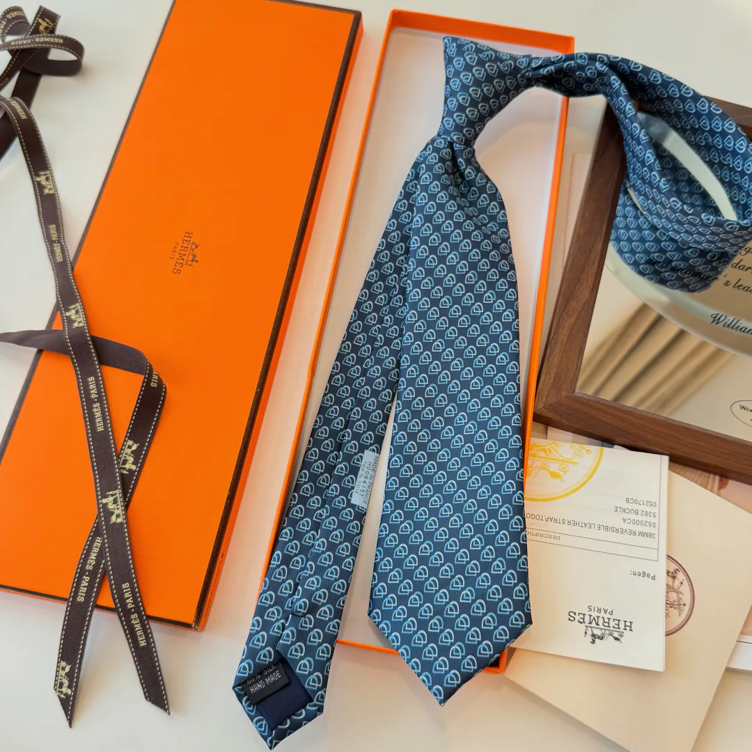 Silk Scarves HERMES 17448517