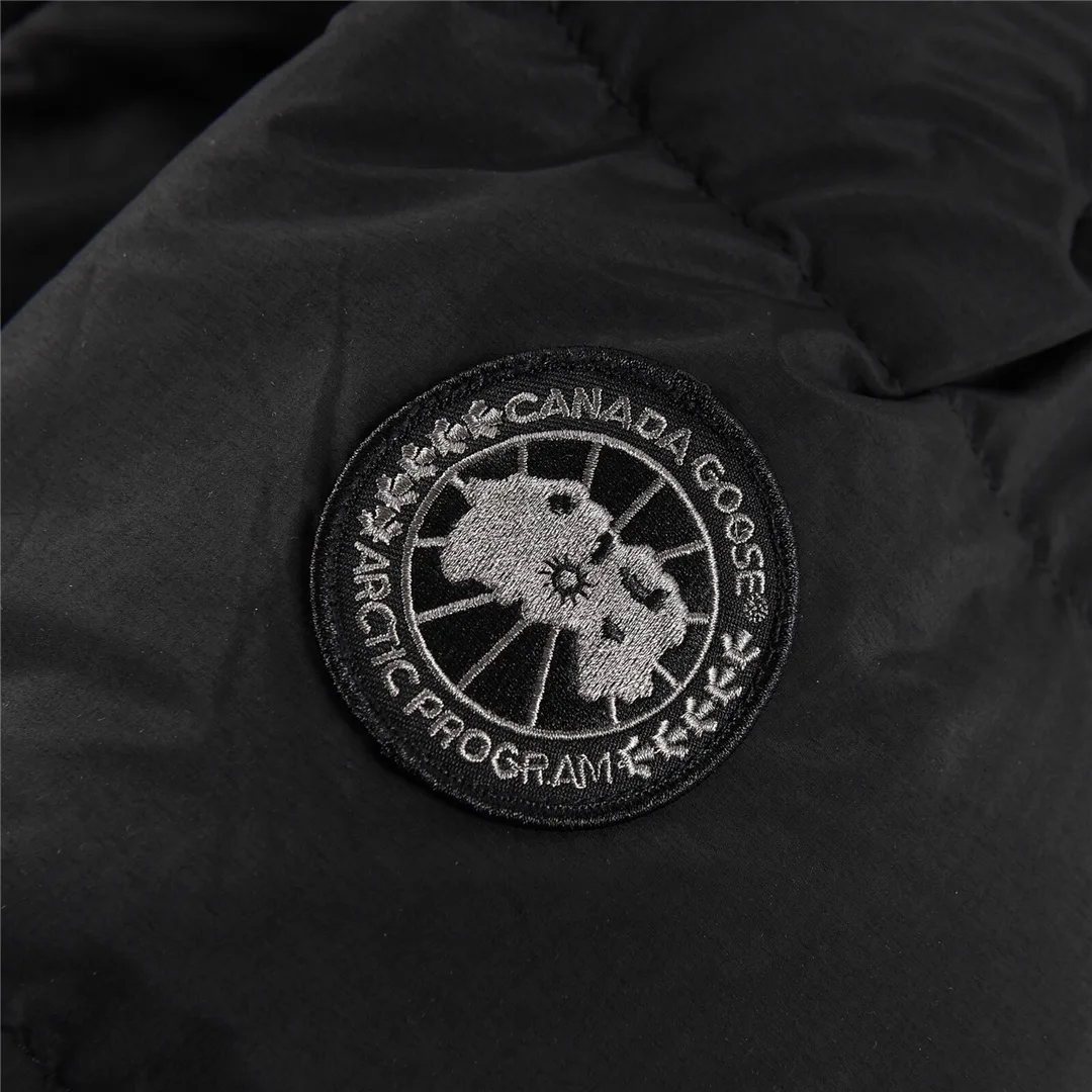 Куртки И Пуховики Мужские Canada Goose 18684504