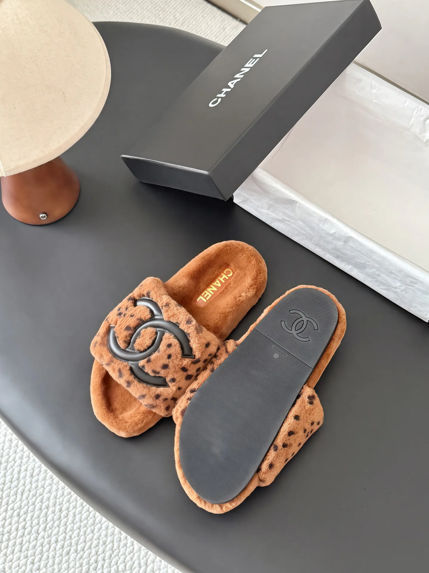 Women's Slippers CHANEL 18139424