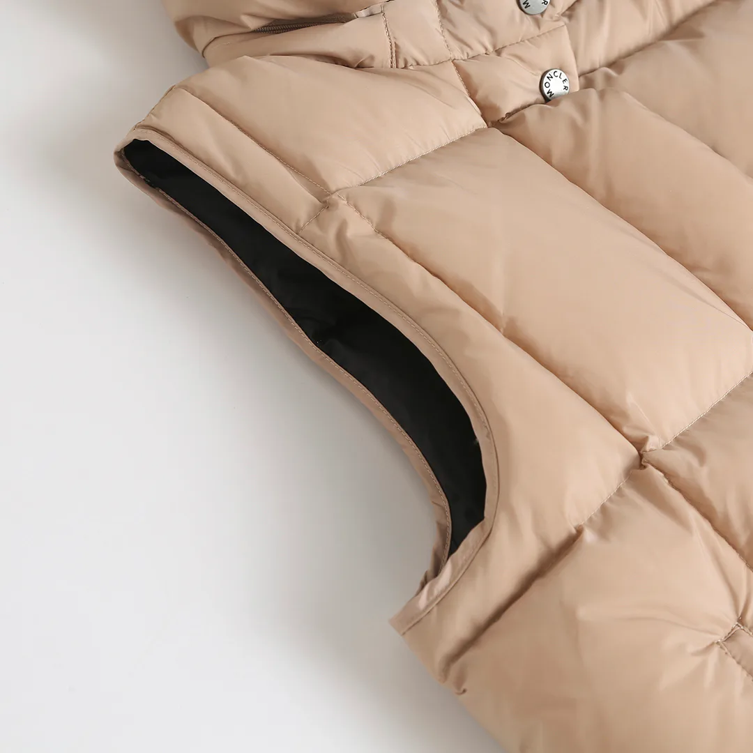 Women's Vests MONCLER 18265683