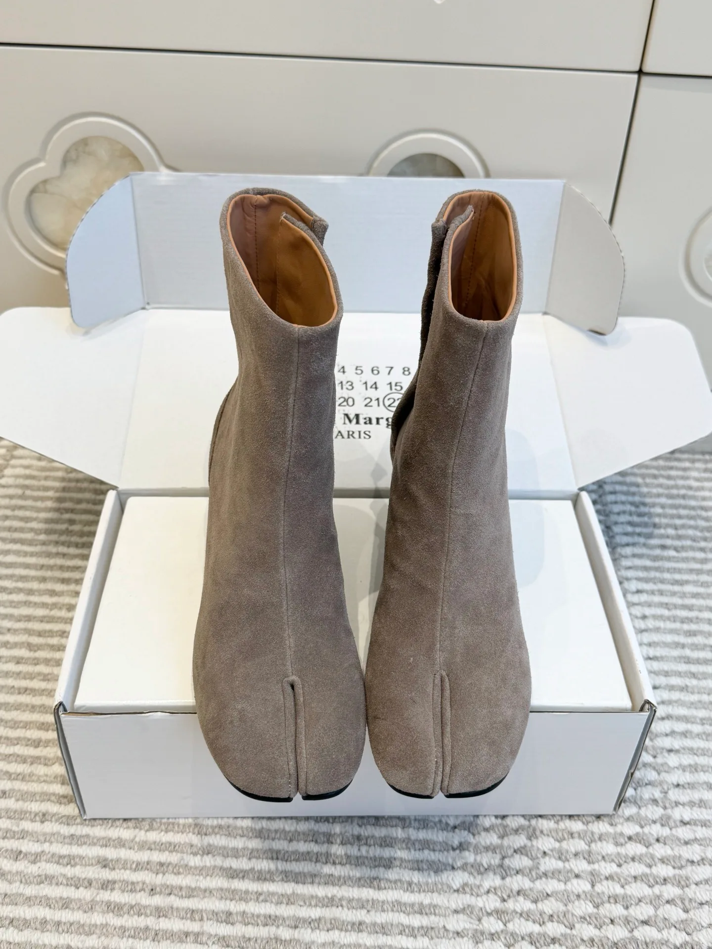Women's Ankle Boots MAISON MARGIELA 18207410