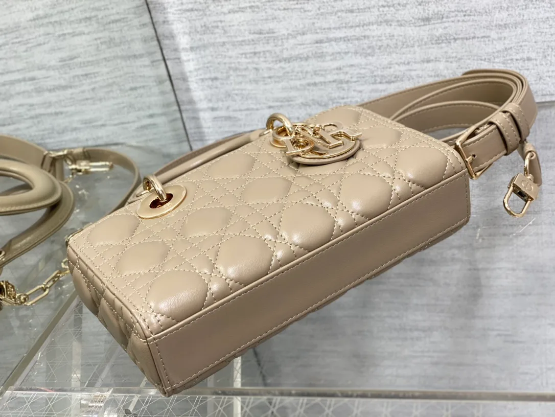 Women's Classic Handbags CHRISTIAN DIOR 17770392