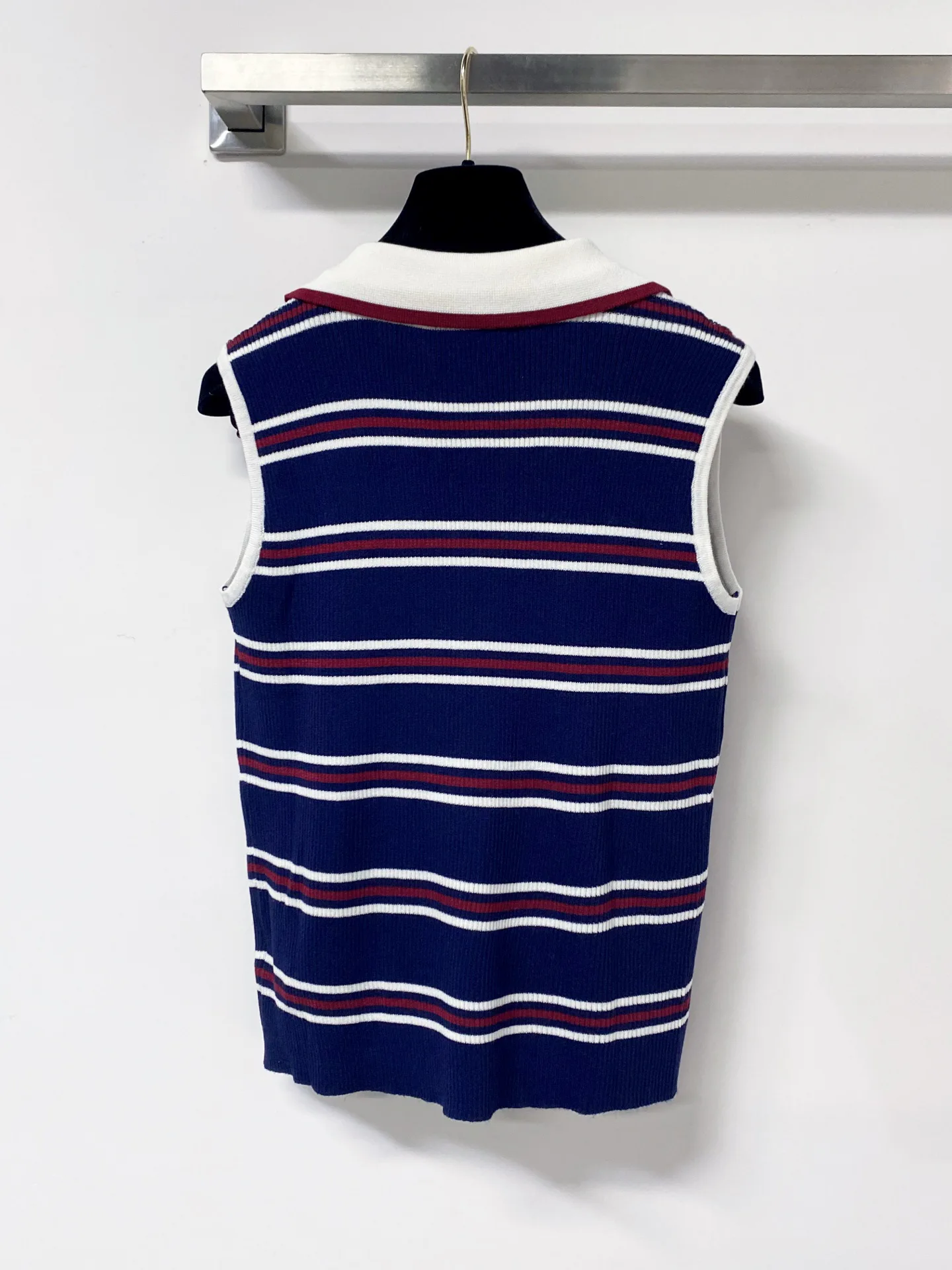 Women's Vests CHANEL 16930858