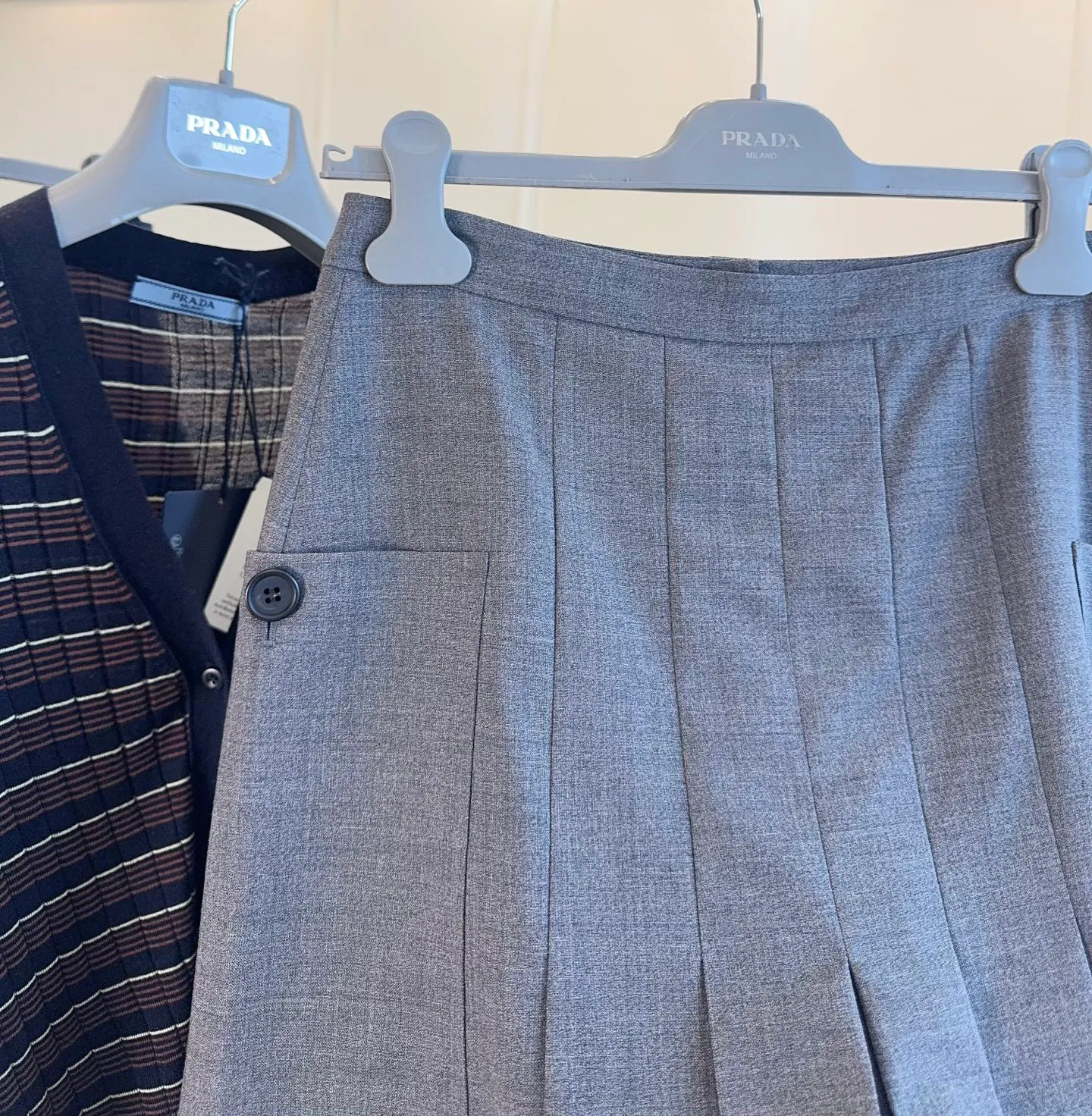 Women's Skirts PRADA 17960296