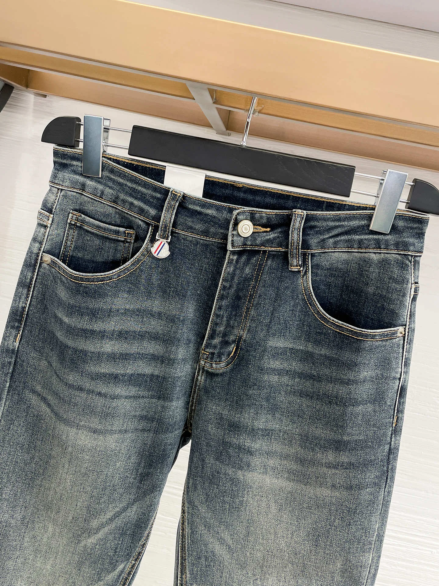 Men's Jeans MONCLER 18543032